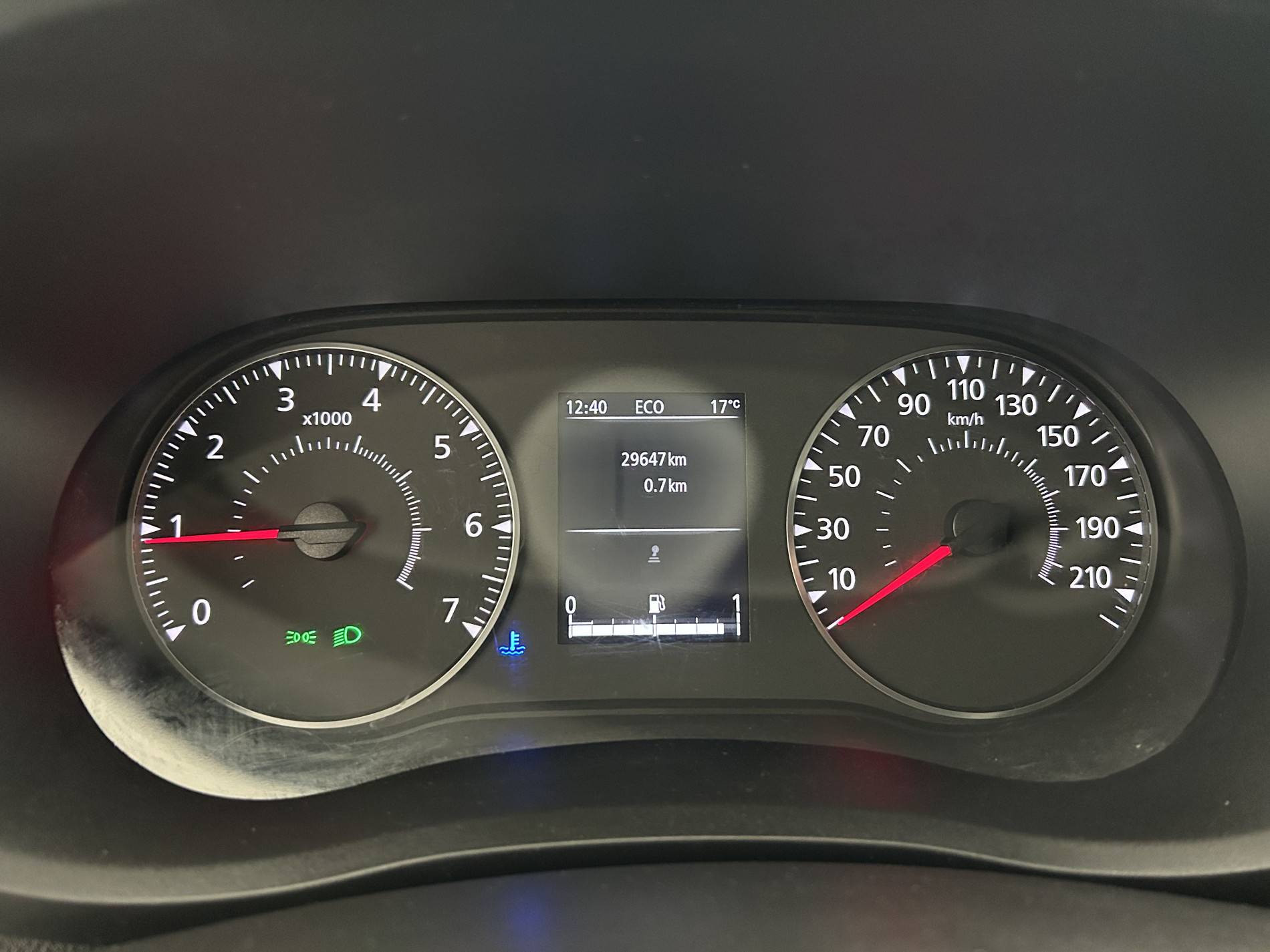 Vente en ligne Renault Master Fourgon MASTER FGN TRAC F3500 L3H3 BLUE DCI 135 au prix de 24 990 €
