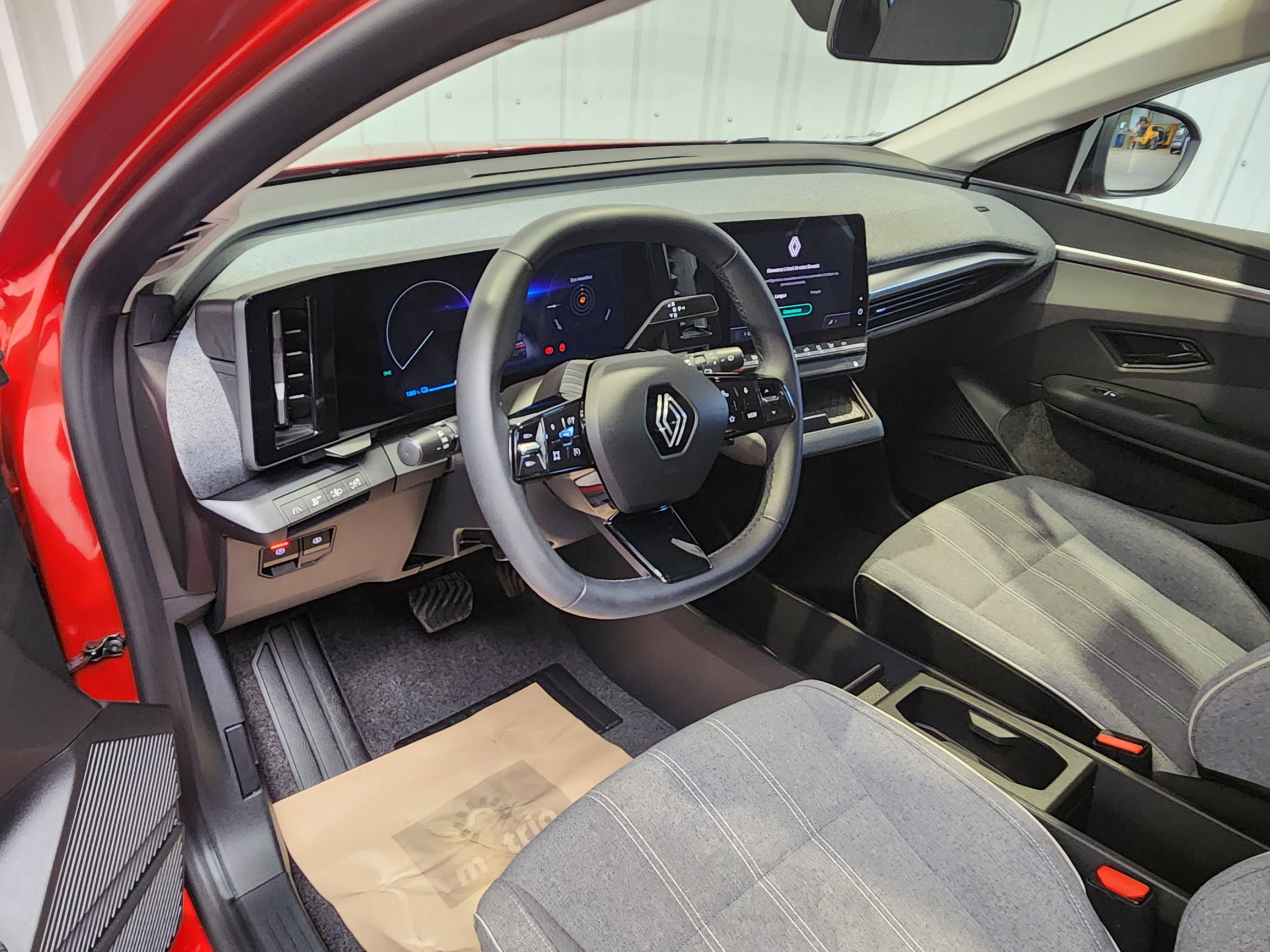 Vente en ligne Renault Megane E-Tech  EV60 220 ch super charge au prix de 25 950 €
