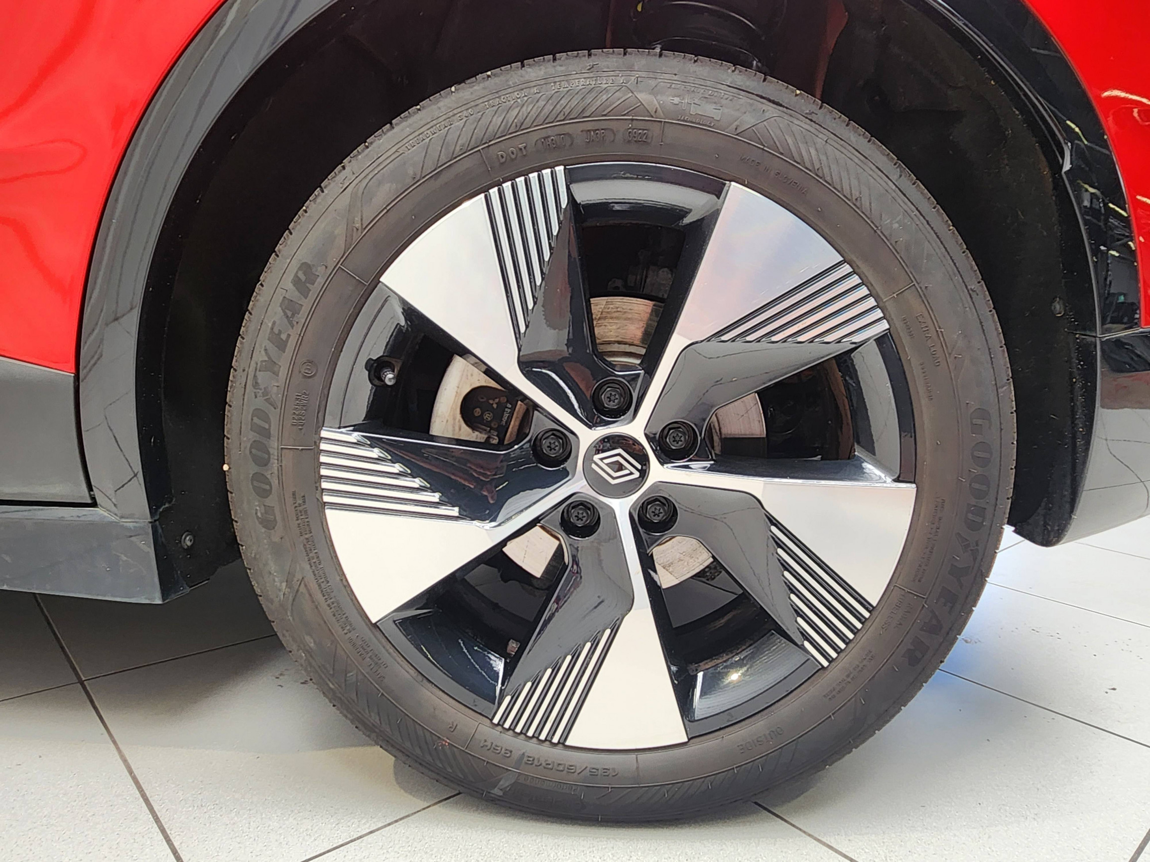 Vente en ligne Renault Megane E-Tech  EV60 220 ch super charge au prix de 25 950 €
