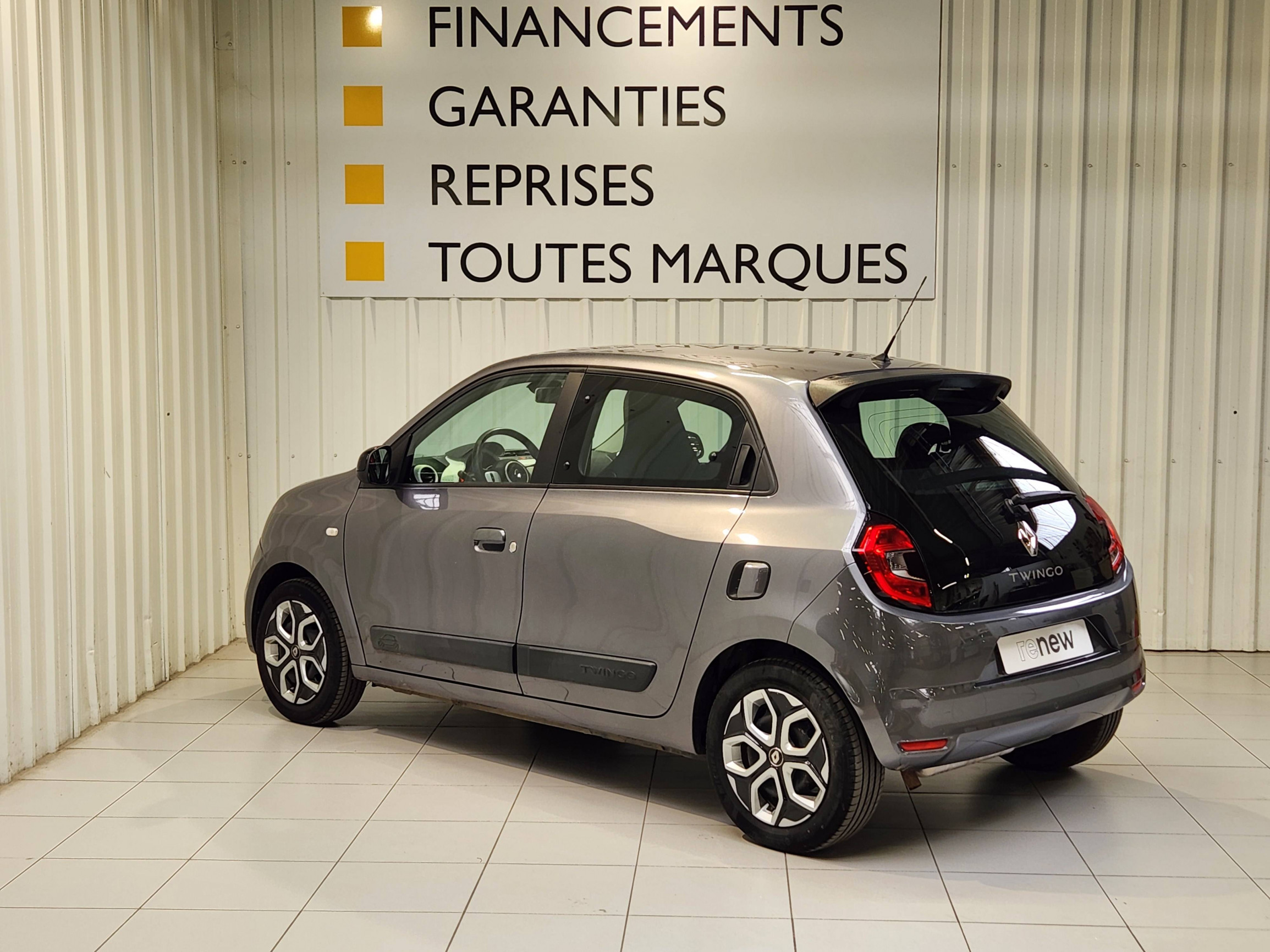 Vente en ligne Renault Twingo 3  SCe 65 au prix de 12 890 €