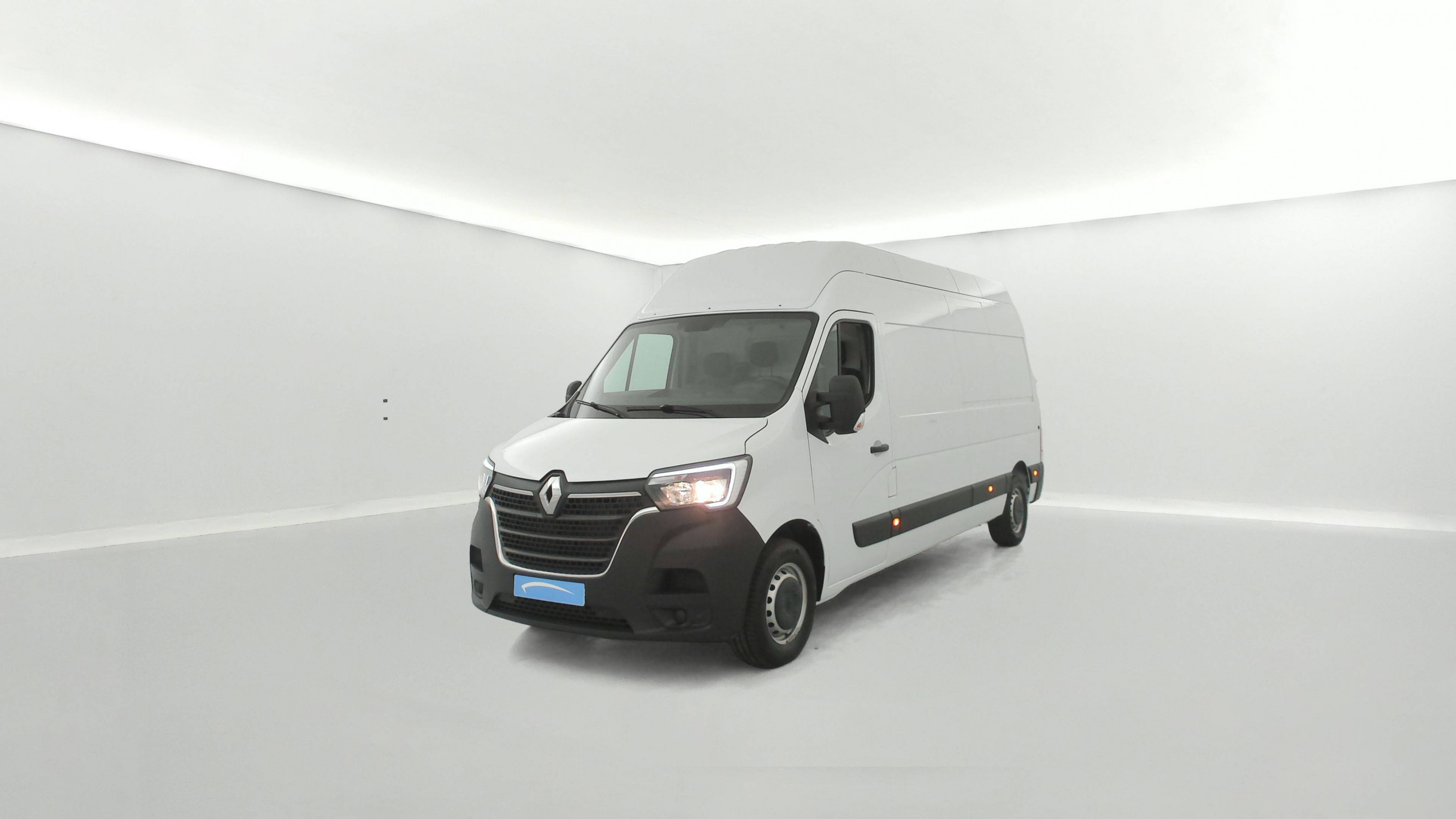 Renault Master Fourgon MASTER FGN TRAC F3500 L3H3 BLUE DCI 135 occasion de 2024 en vente à Morlaix