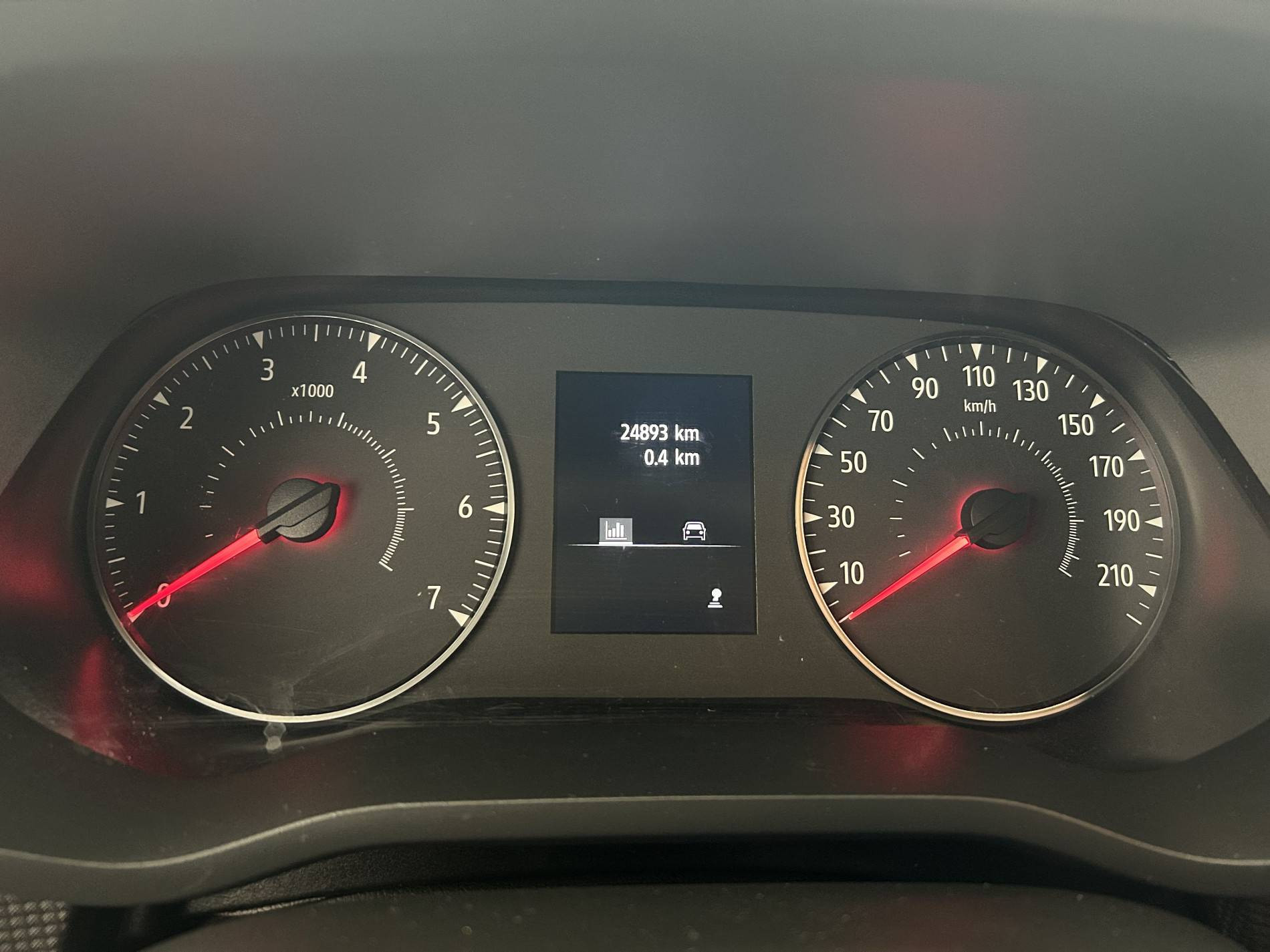 Vente en ligne Renault Trafic 3 Fourgon TRAFIC FG BLUE DCI 130 L1H1 3T GSR2 au prix de 23 690 €