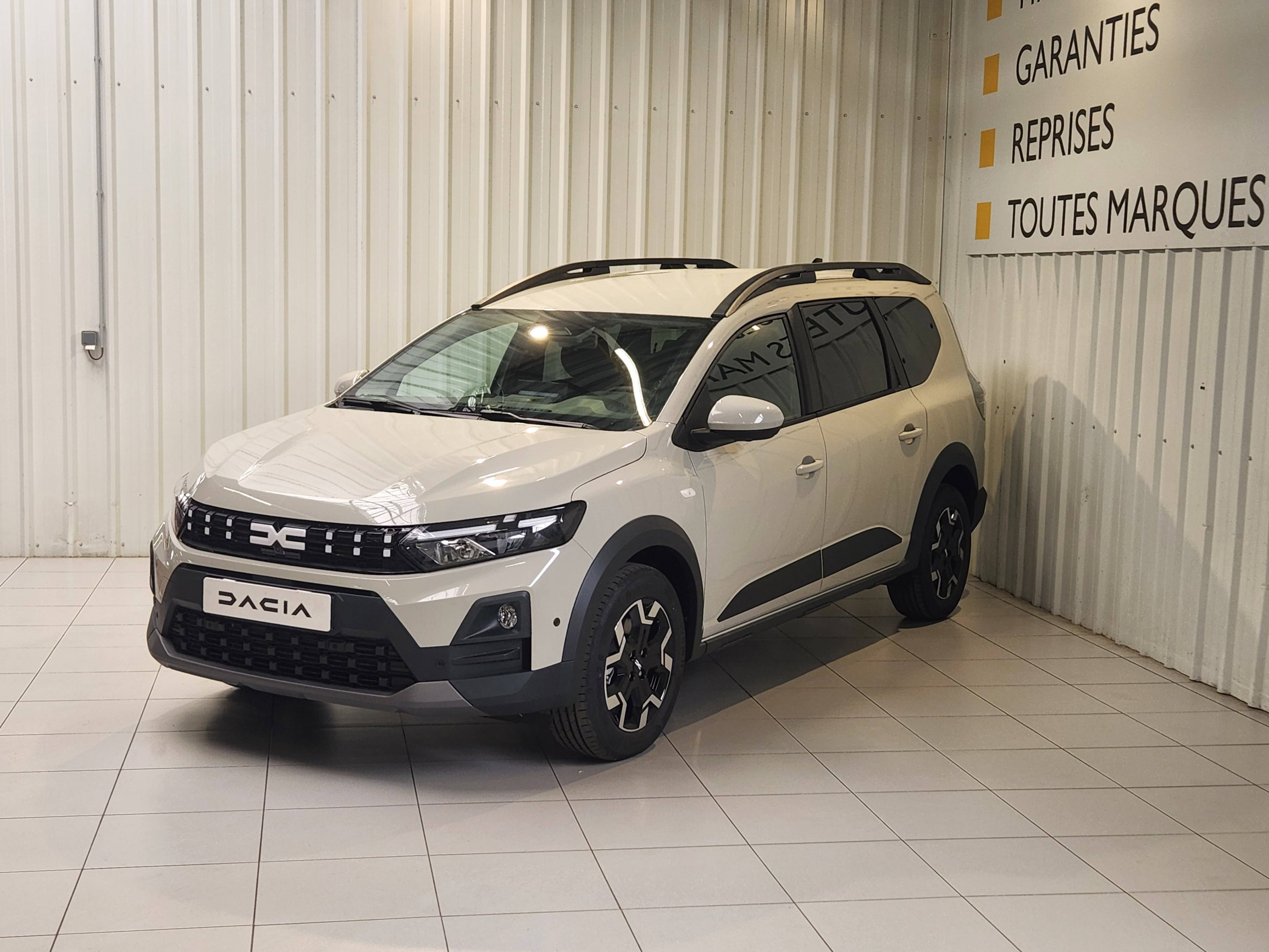Dacia Jogger Jogger ECO-G 120 auto 7 pl occasion de 2026 en vente à Morlaix