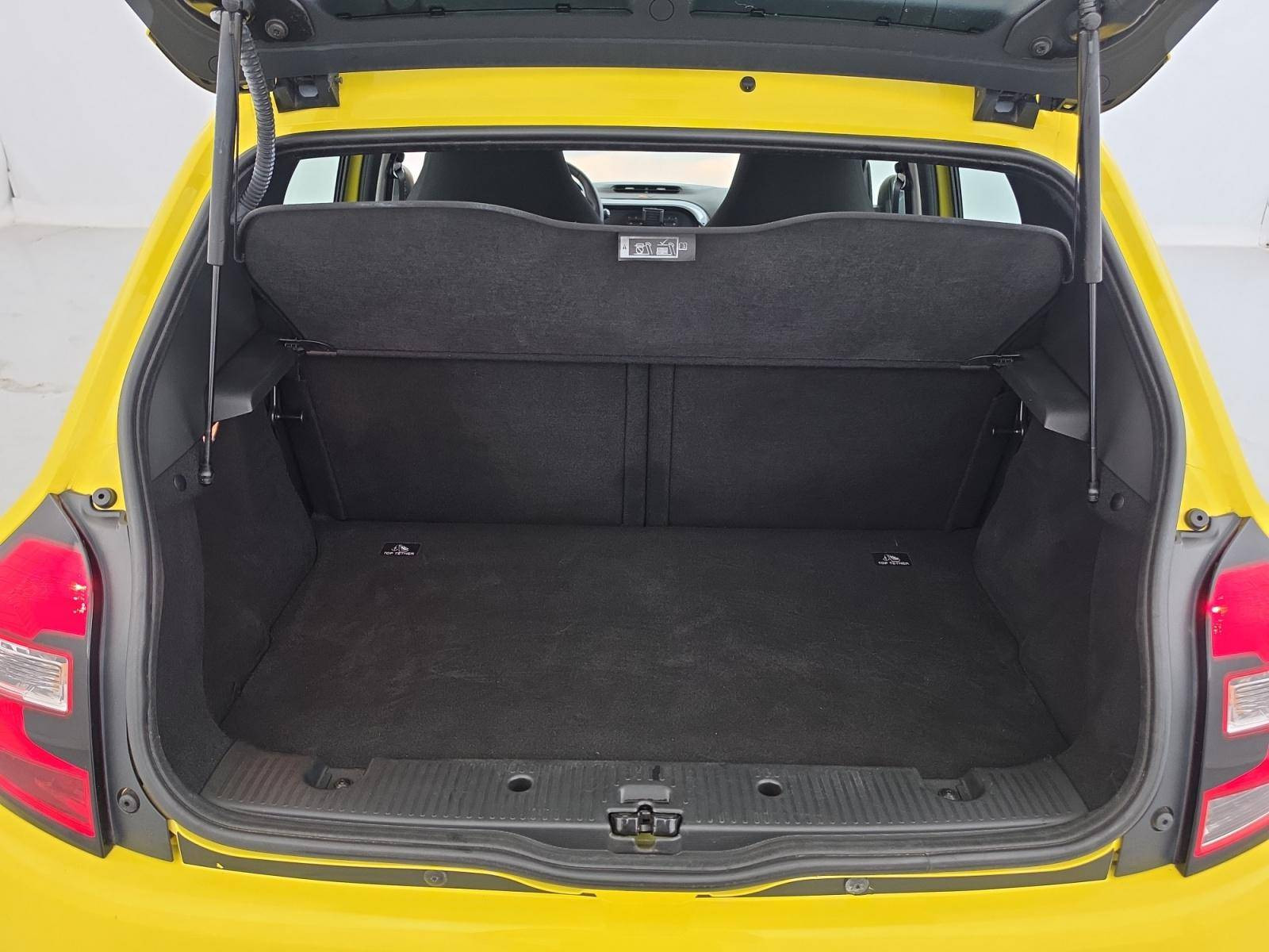 Vente en ligne Renault Twingo 3  1.0 SCe 70 eco2 Stop & Start au prix de 7 290 €
