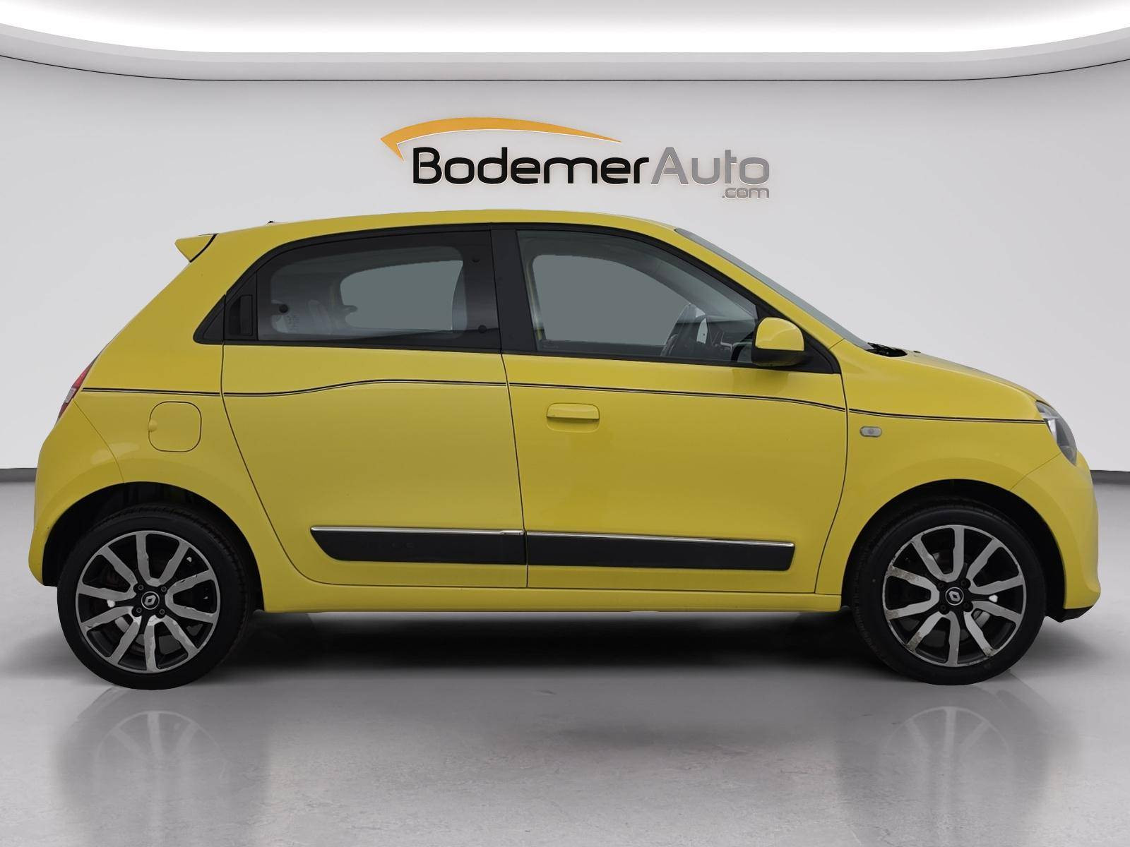 Vente en ligne Renault Twingo 3  1.0 SCe 70 eco2 Stop & Start au prix de 7 290 €
