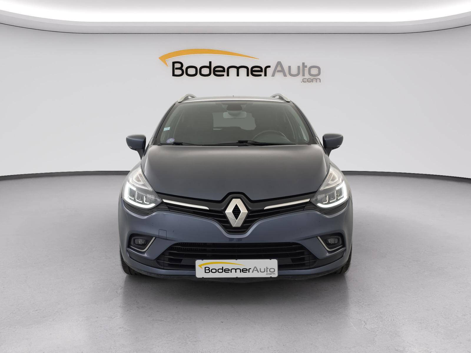 Vente en ligne Renault Clio 4 Estate Clio Estate TCe 120 Energy EDC au prix de 11 390 €