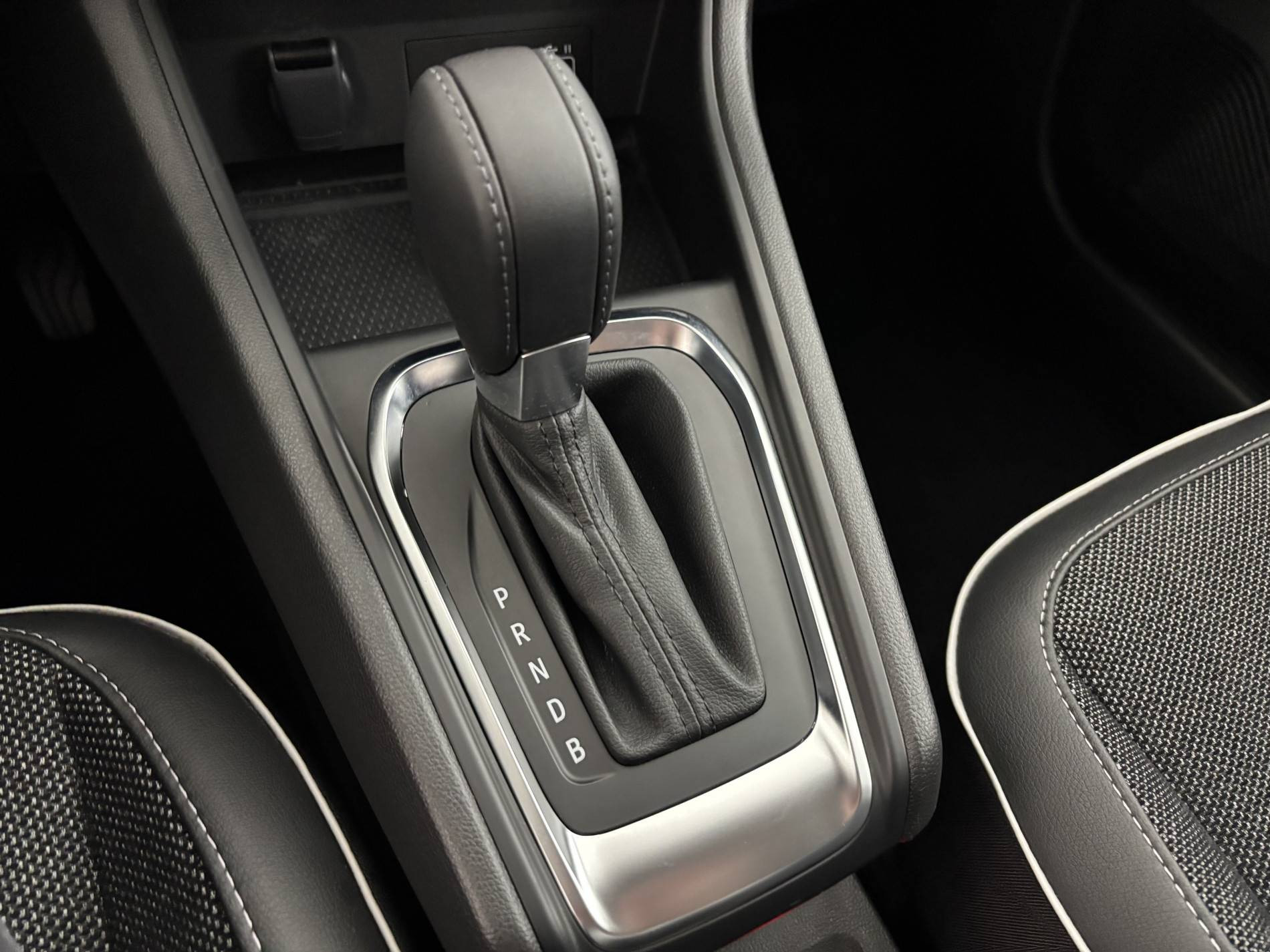 Vente en ligne Renault Captur  E-Tech full hybrid 145 au prix de 21 950 €