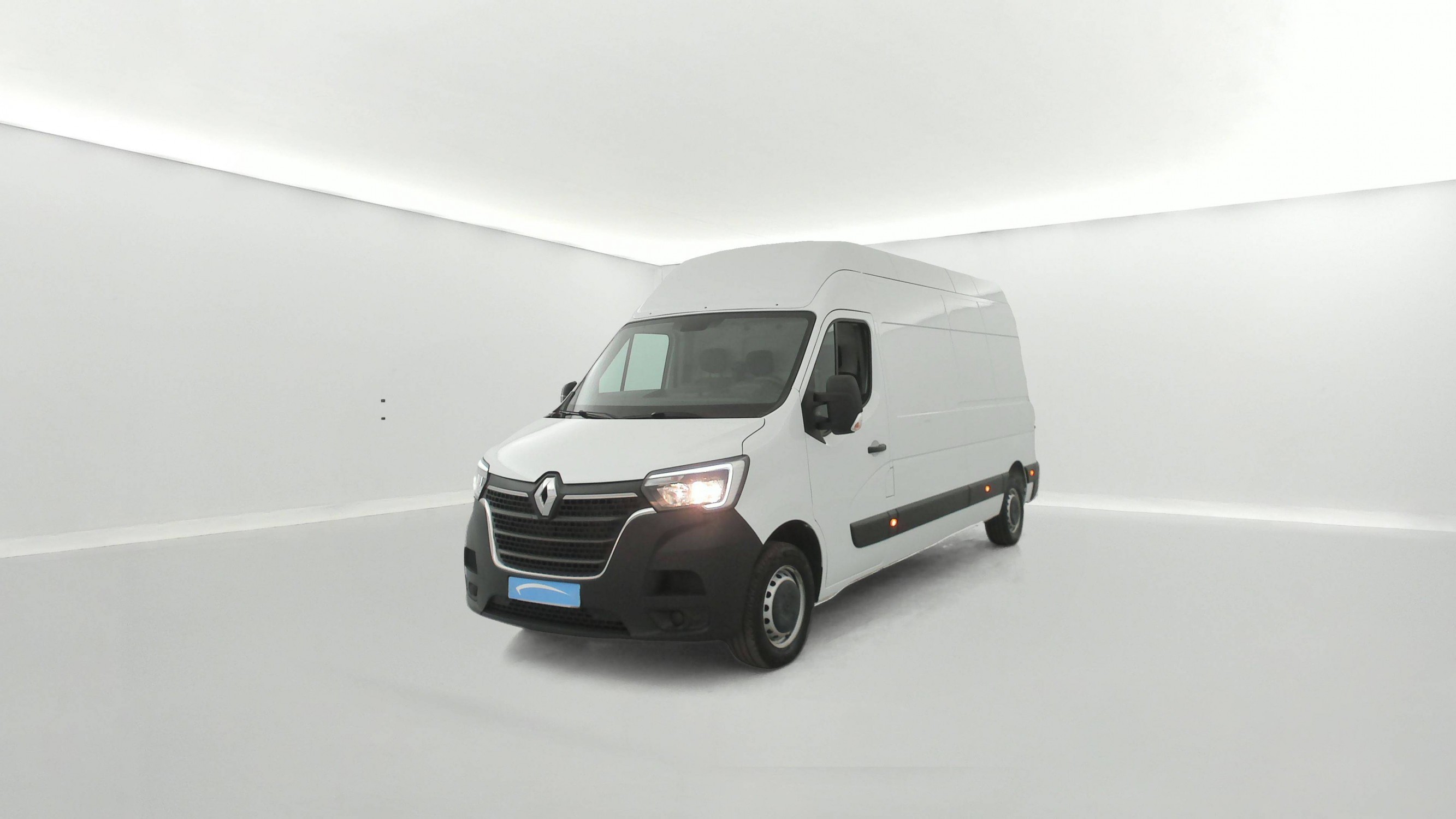 Renault Master Fourgon MASTER FGN TRAC F3500 L3H3 BLUE DCI 135 occasion de 2024 en vente à Morlaix