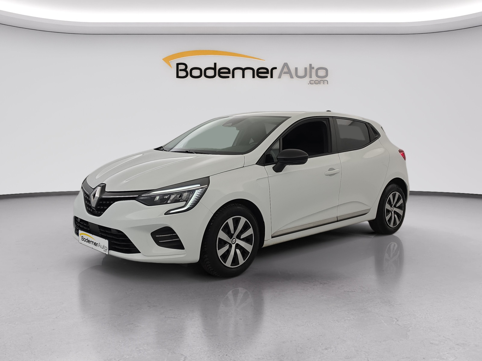 Renault Clio 5 Clio TCe 90 occasion de 2023 en vente à Morlaix