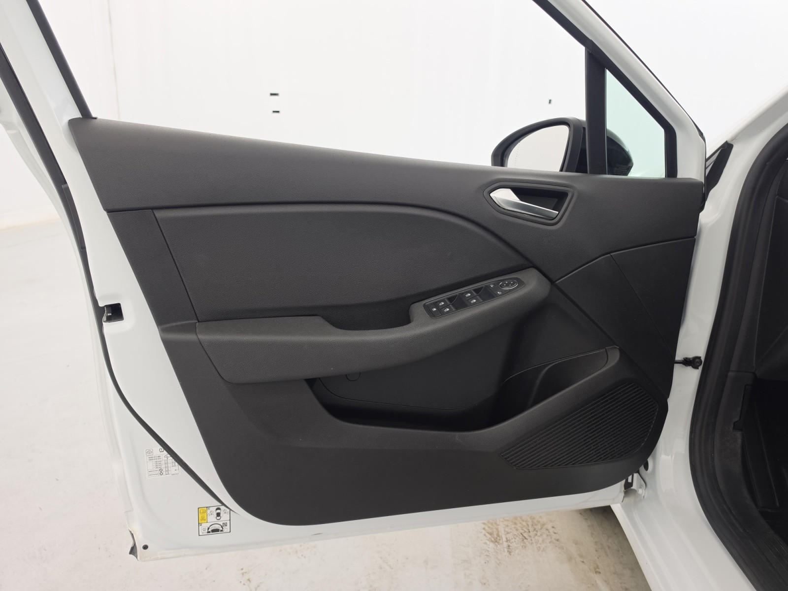 Vente en ligne Renault Clio 5 Clio TCe 90 au prix de 13 690 €