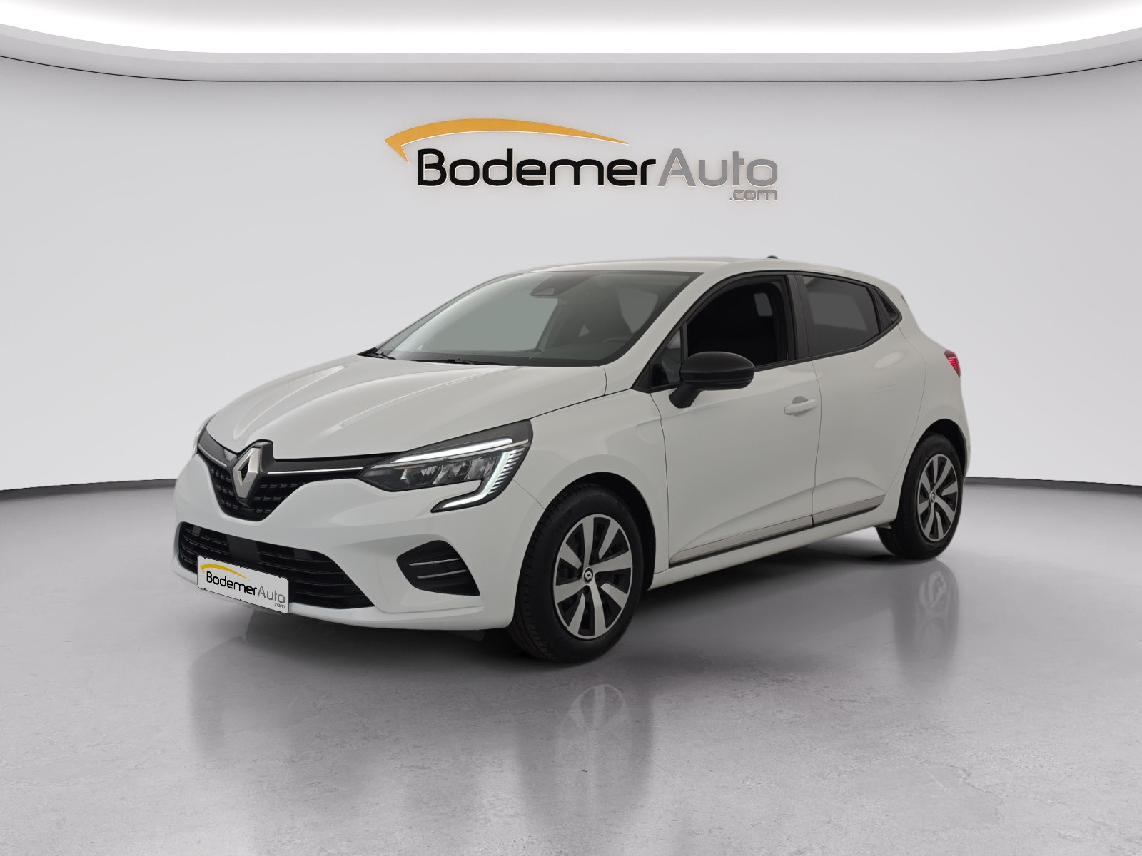 Renault Clio 5 Clio TCe 90 occasion de 2023 en vente à Morlaix