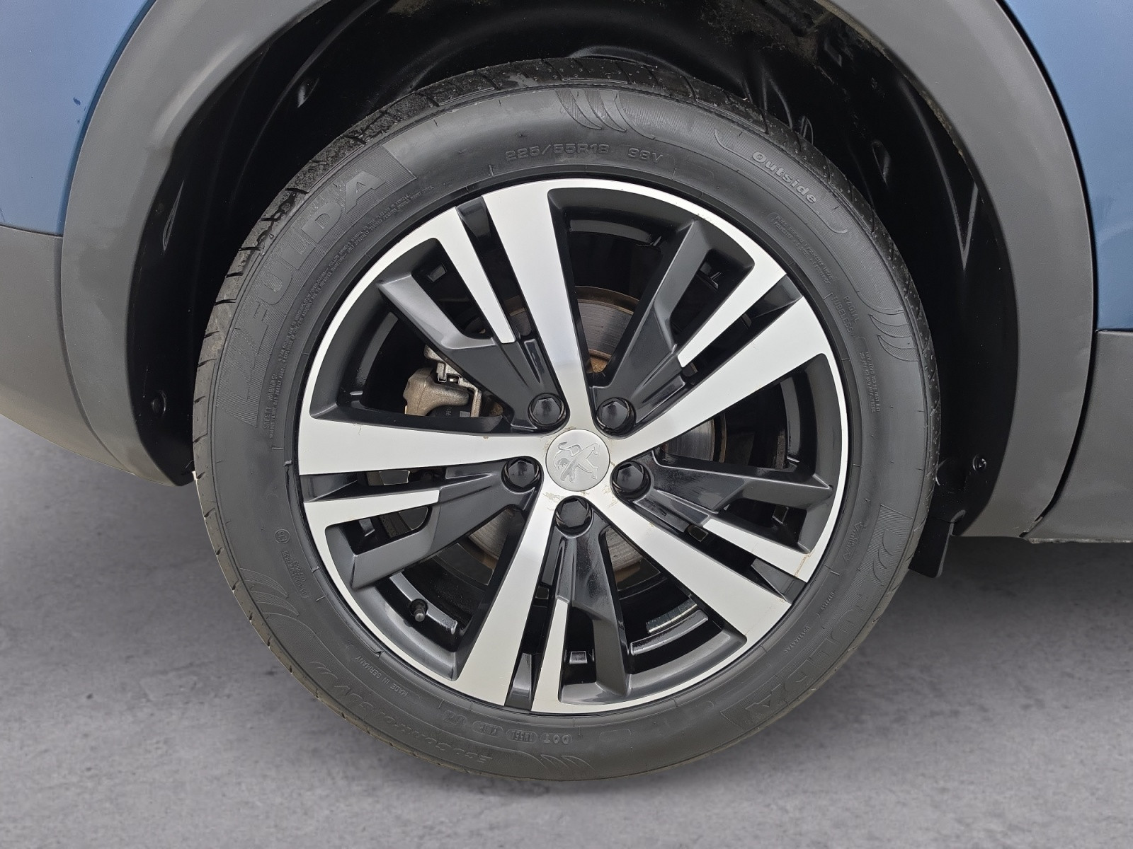 Vente en ligne Peugeot 3008  BlueHDi 130ch S&S EAT8 au prix de 20 890 €