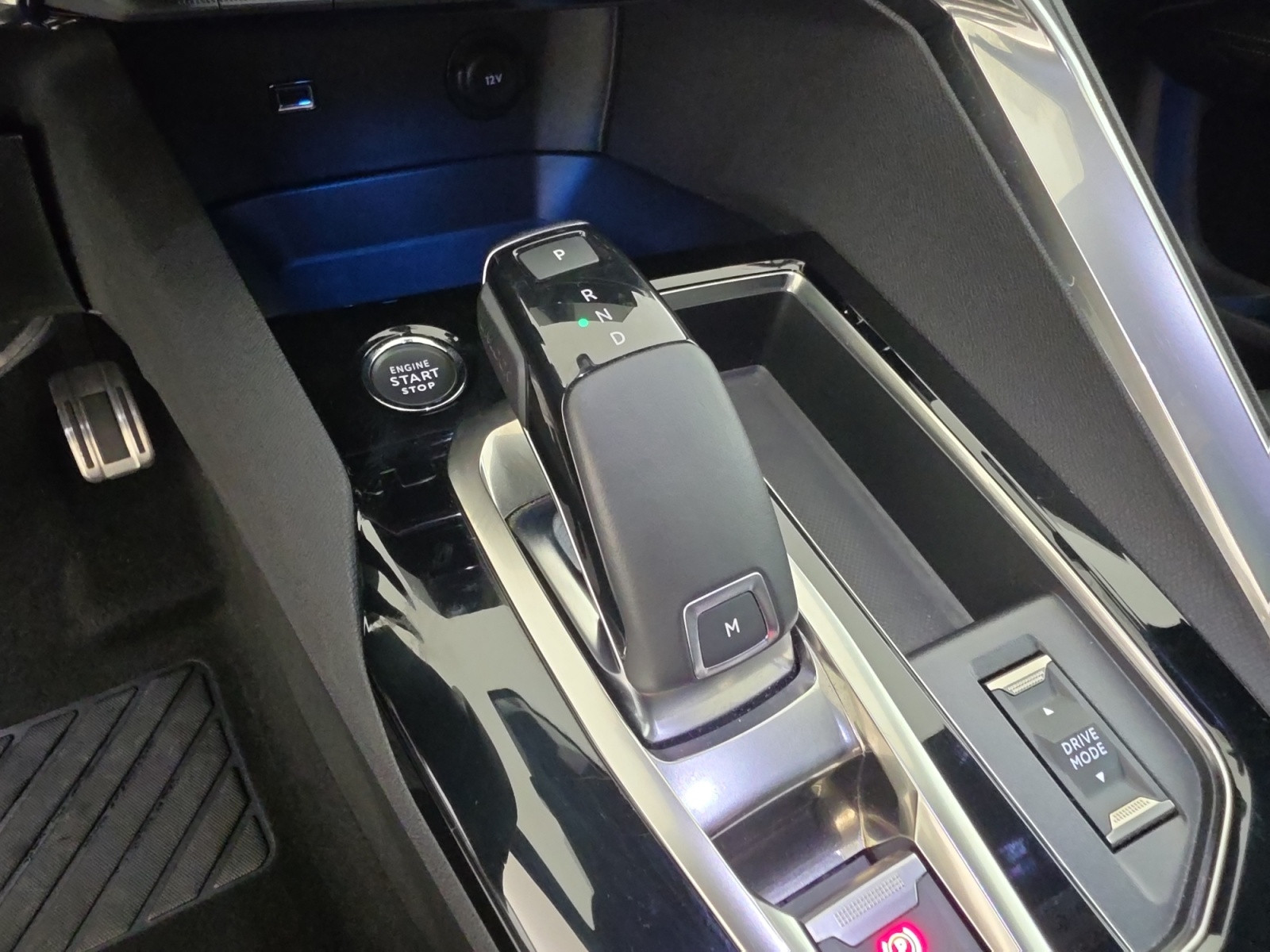 Vente en ligne Peugeot 3008  BlueHDi 130ch S&S EAT8 au prix de 20 890 €