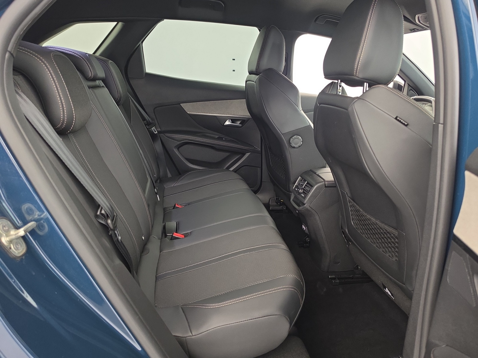 Vente en ligne Peugeot 3008  BlueHDi 130ch S&S EAT8 au prix de 20 890 €