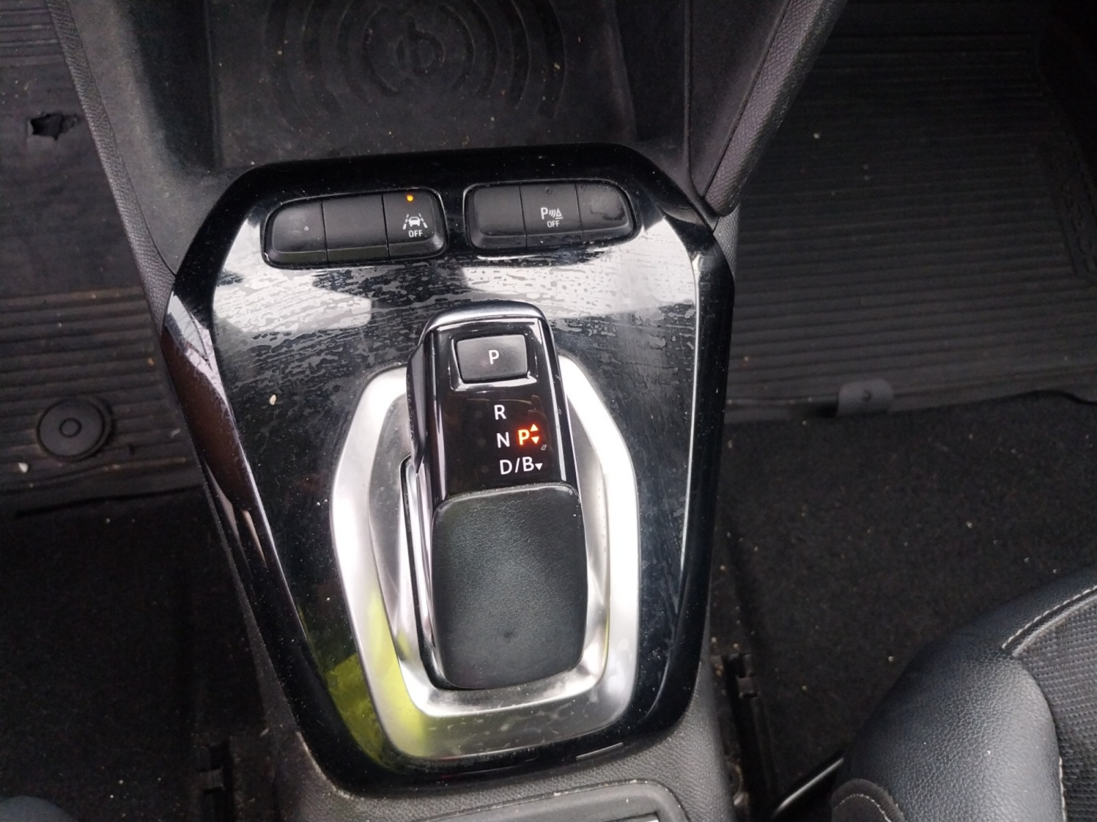 Vente en ligne Opel Corsa Electric  136 ch & Batterie 50 kw/h au prix de 13 990 €
