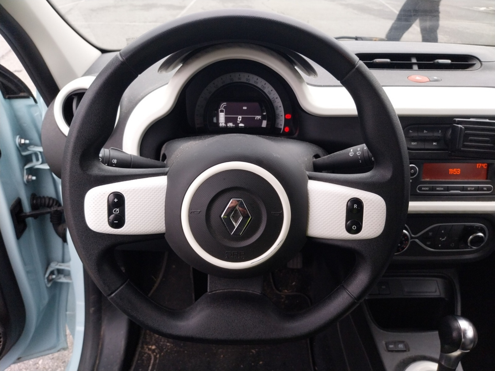 Vente en ligne Renault Twingo Electrique Twingo III E-Tech au prix de 11 890 €