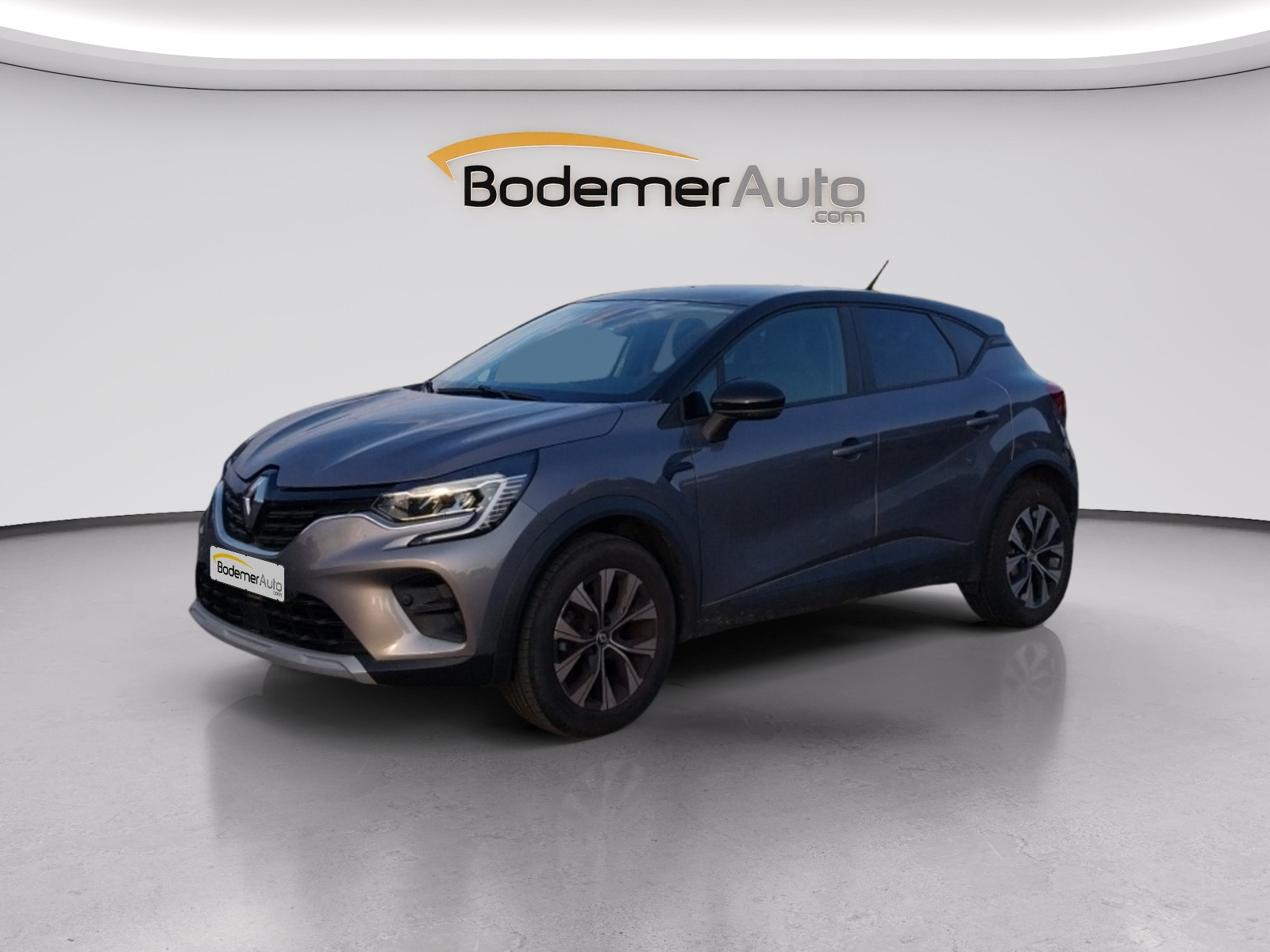 Renault Captur  TCe 100 GPL occasion de 2023 en vente à Concarneau