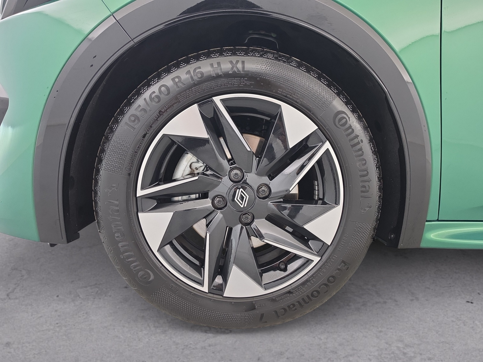 Vente en ligne Renault Clio 6 Clio TCe 115 ch au prix de 22 490 €