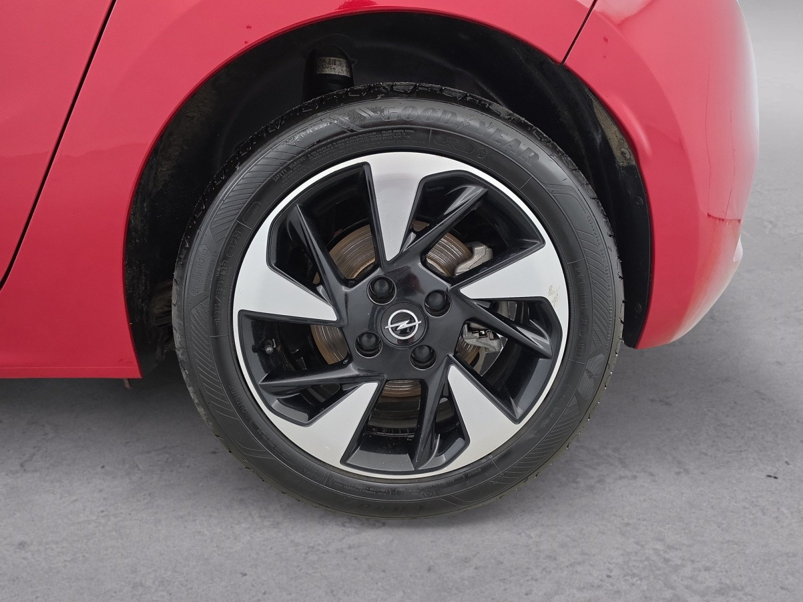 Vente en ligne Opel Corsa Electric  136 ch & Batterie 50 kw/h au prix de 13 990 €
