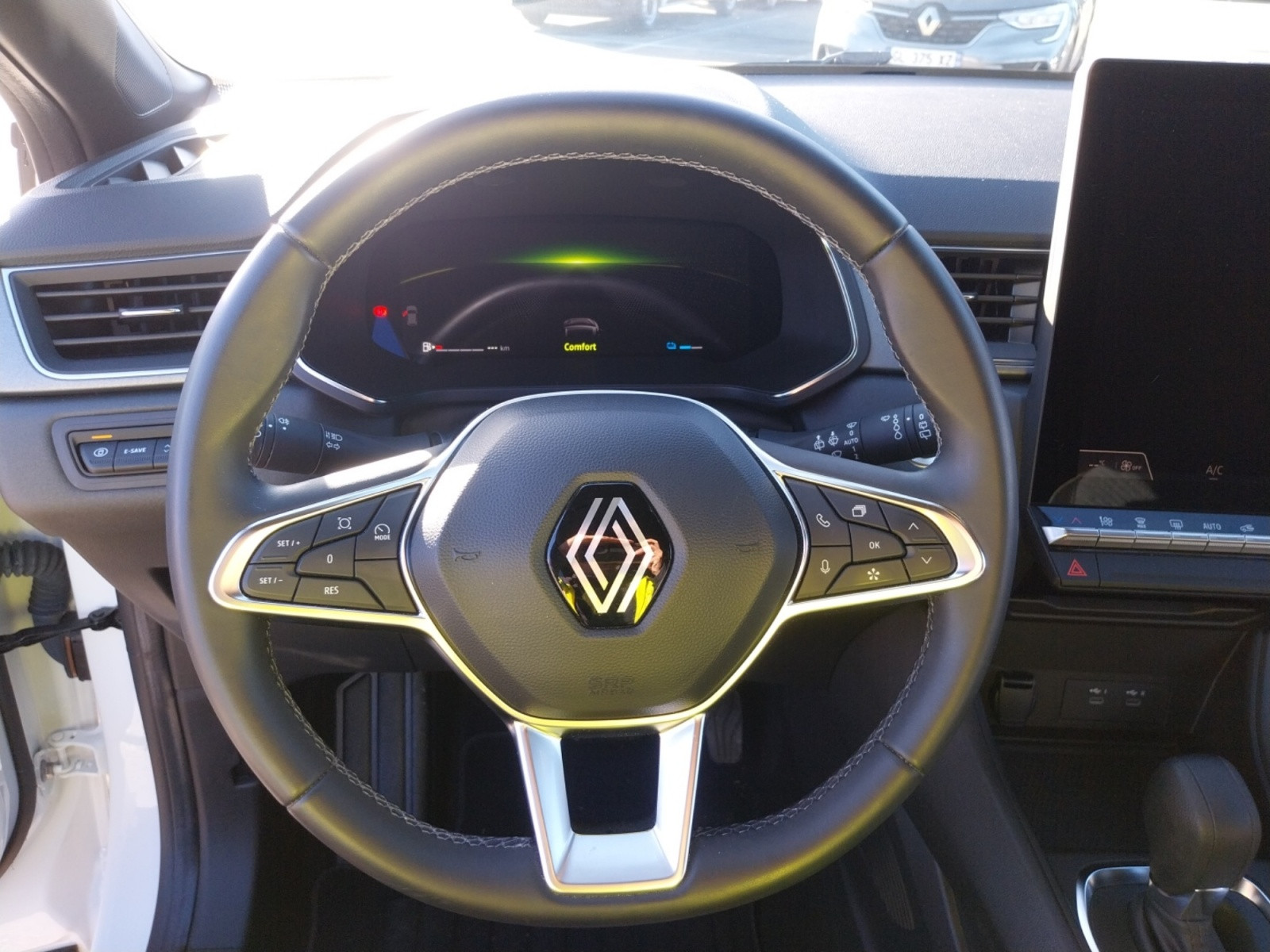 Vente en ligne Renault Captur  E-Tech full hybrid 145 ch au prix de 23 490 €
