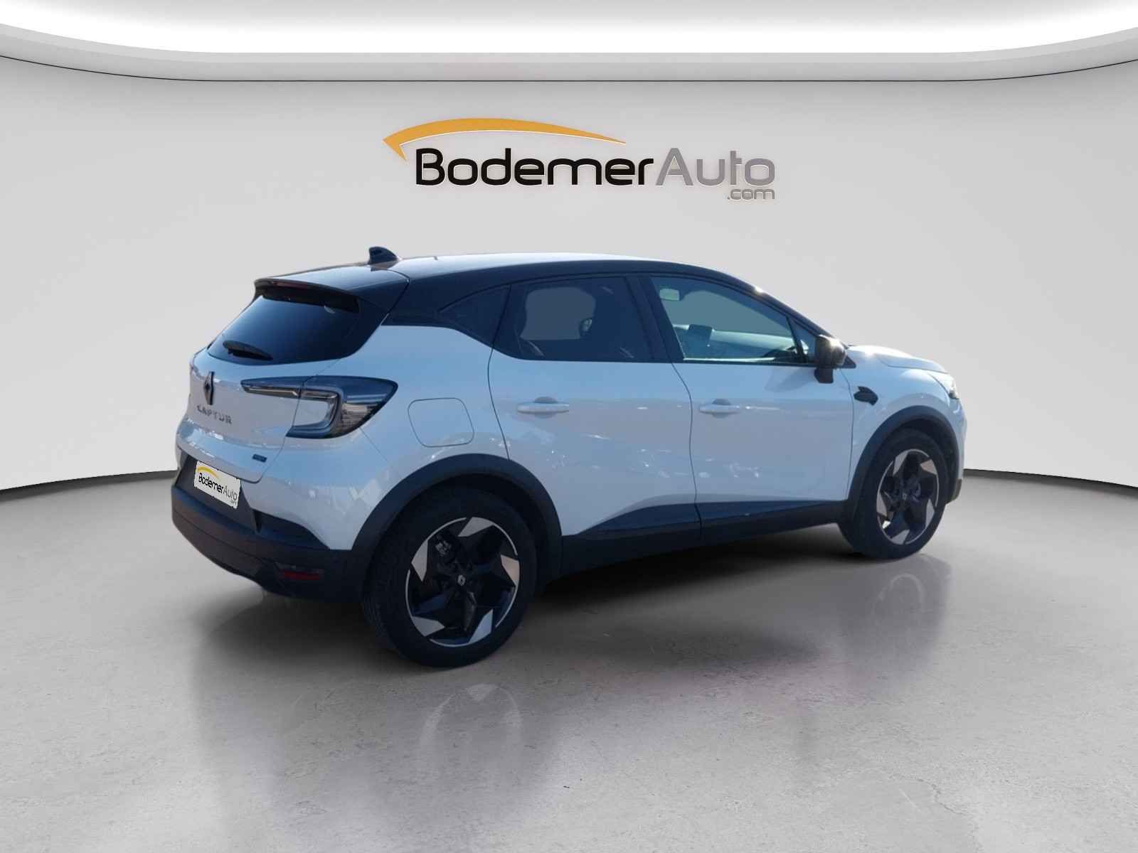 Vente en ligne Renault Captur  E-Tech full hybrid 145 ch au prix de 23 490 €