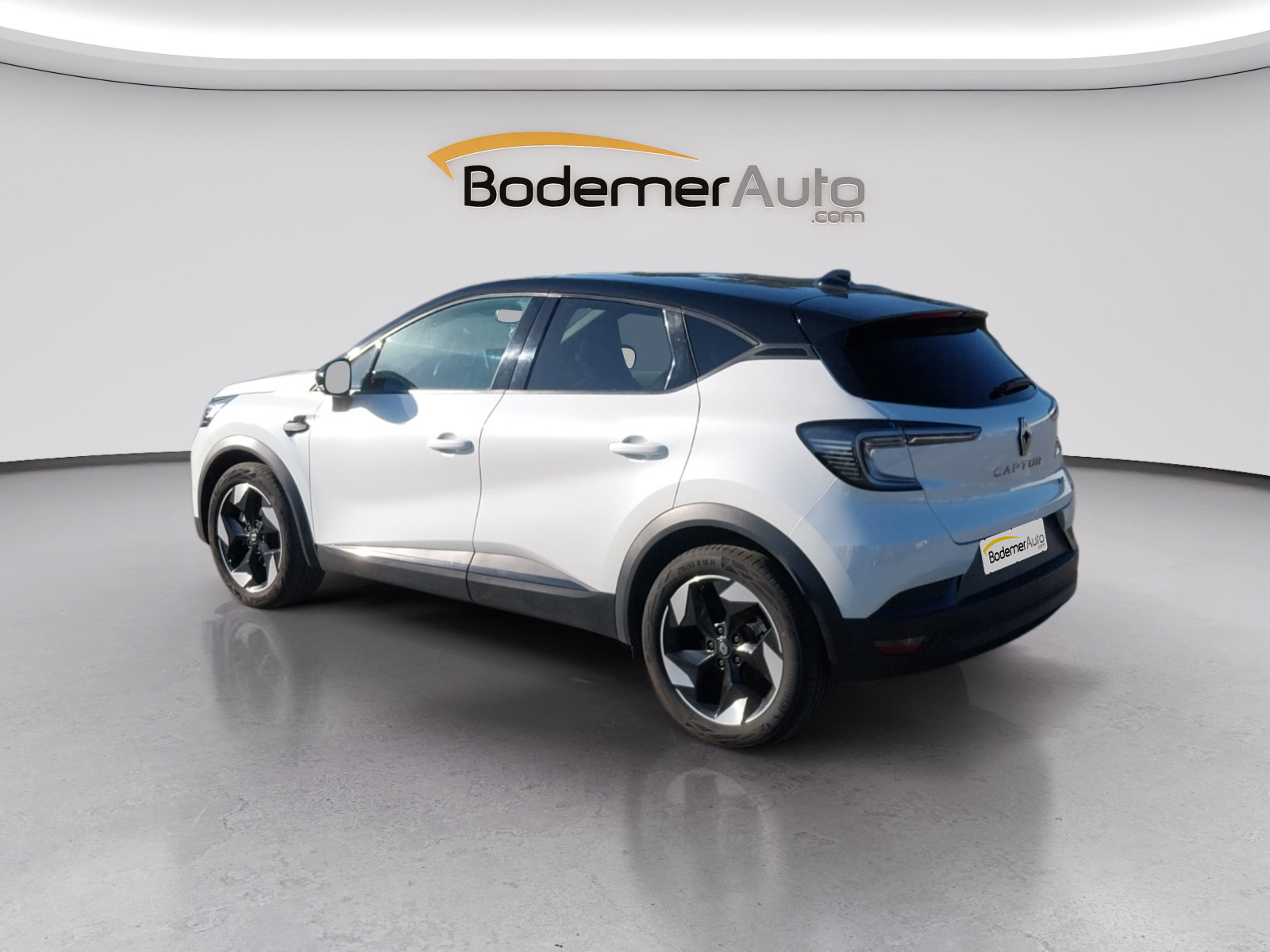 Vente en ligne Renault Captur  E-Tech full hybrid 145 ch au prix de 23 490 €