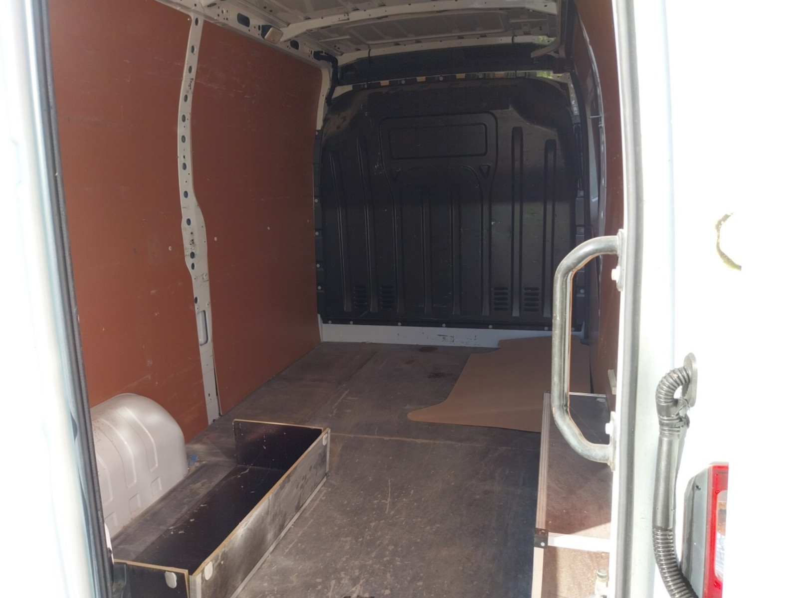 Vente en ligne Renault Master Fourgon MASTER FGN TRAC F3300 L2H2 BLUE DCI 150 au prix de 22 900 €