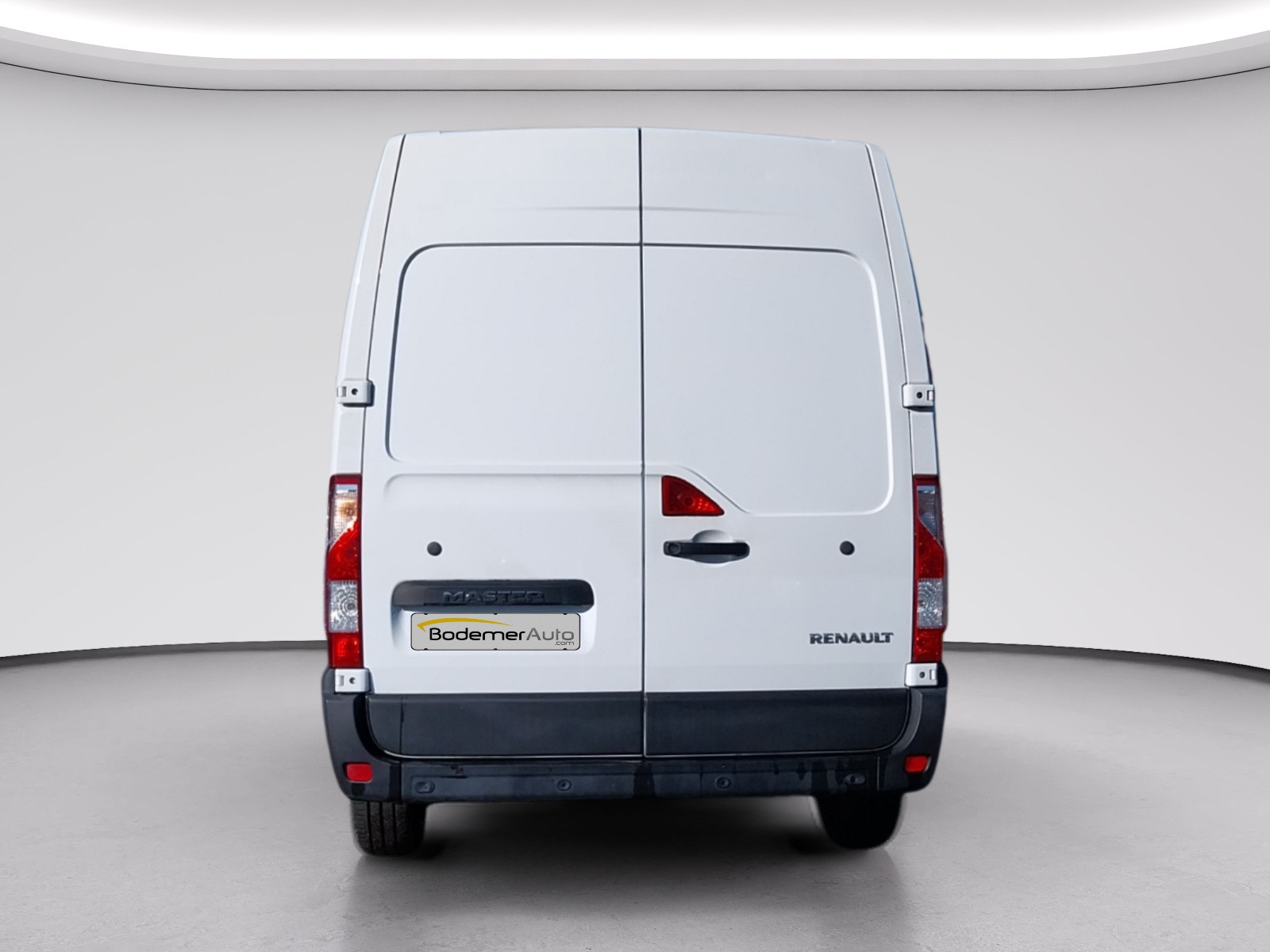 Vente en ligne Renault Master Fourgon MASTER FGN TRAC F3300 L2H2 BLUE DCI 150 au prix de 22 900 €
