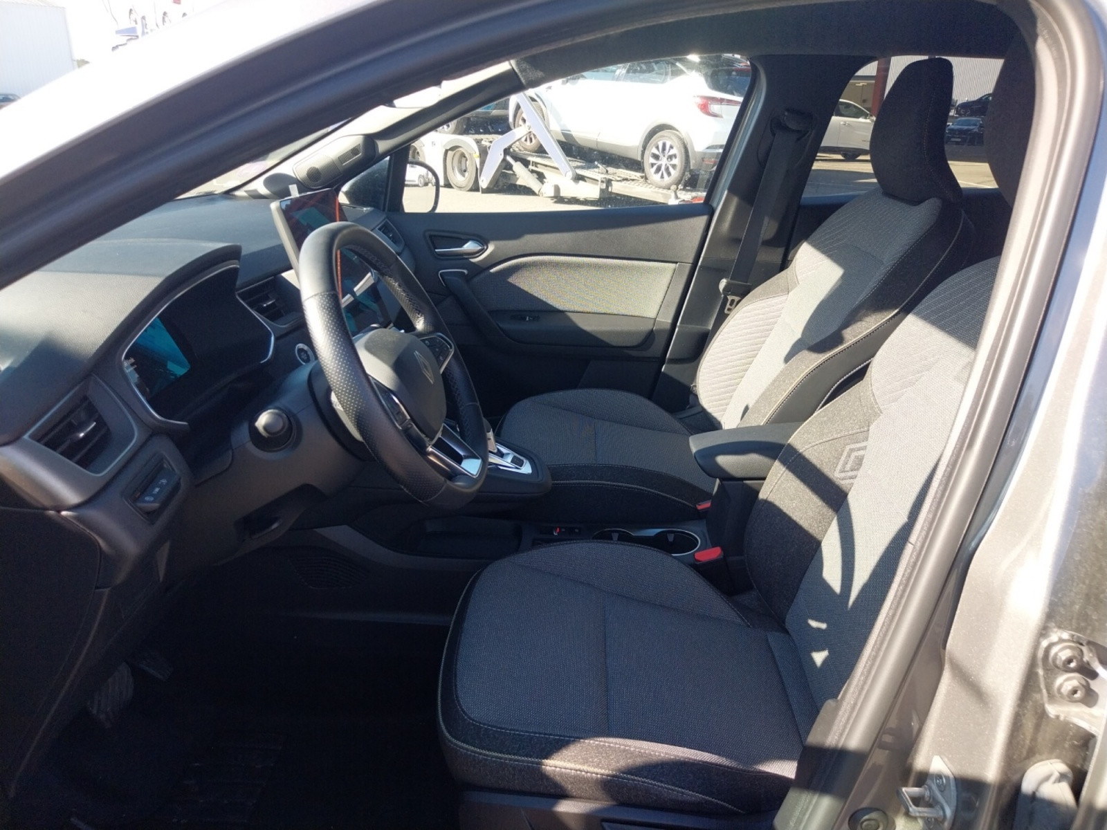 Vente en ligne Renault Symbioz  E-Tech full hybrid 145 au prix de 24 790 €