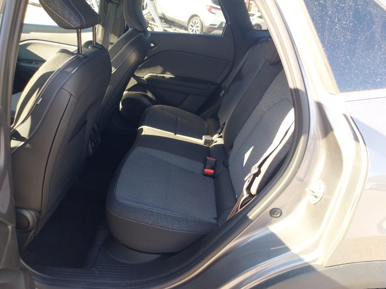 Vente en ligne Renault Symbioz  E-Tech full hybrid 145 au prix de 24 790 €