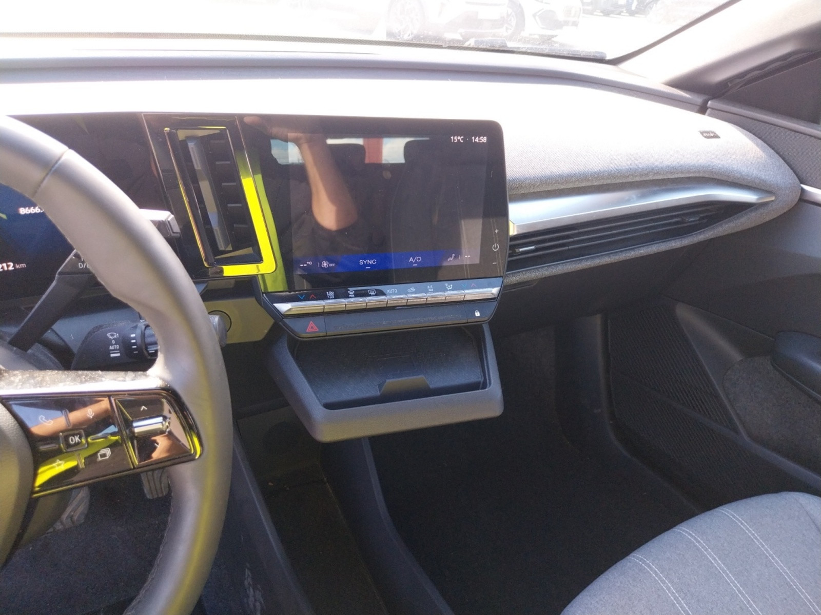 Vente en ligne Renault Megane E-Tech  130 ch autonomie confort GSR2 au prix de 23 390 €