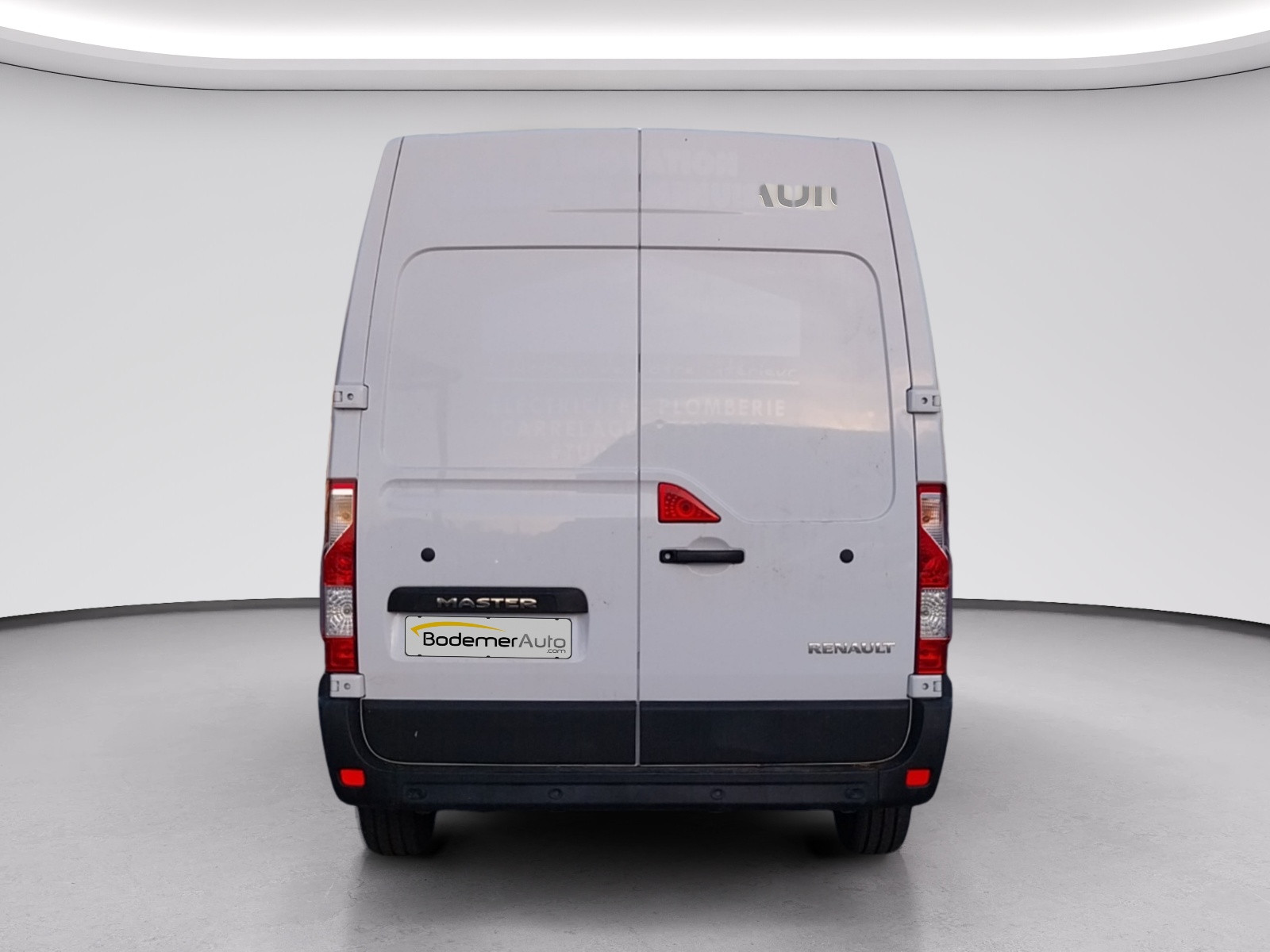 Vente en ligne Renault Master Fourgon MASTER FGN TRAC F3300 L2H2 BLUE DCI 150 au prix de 23 490 €