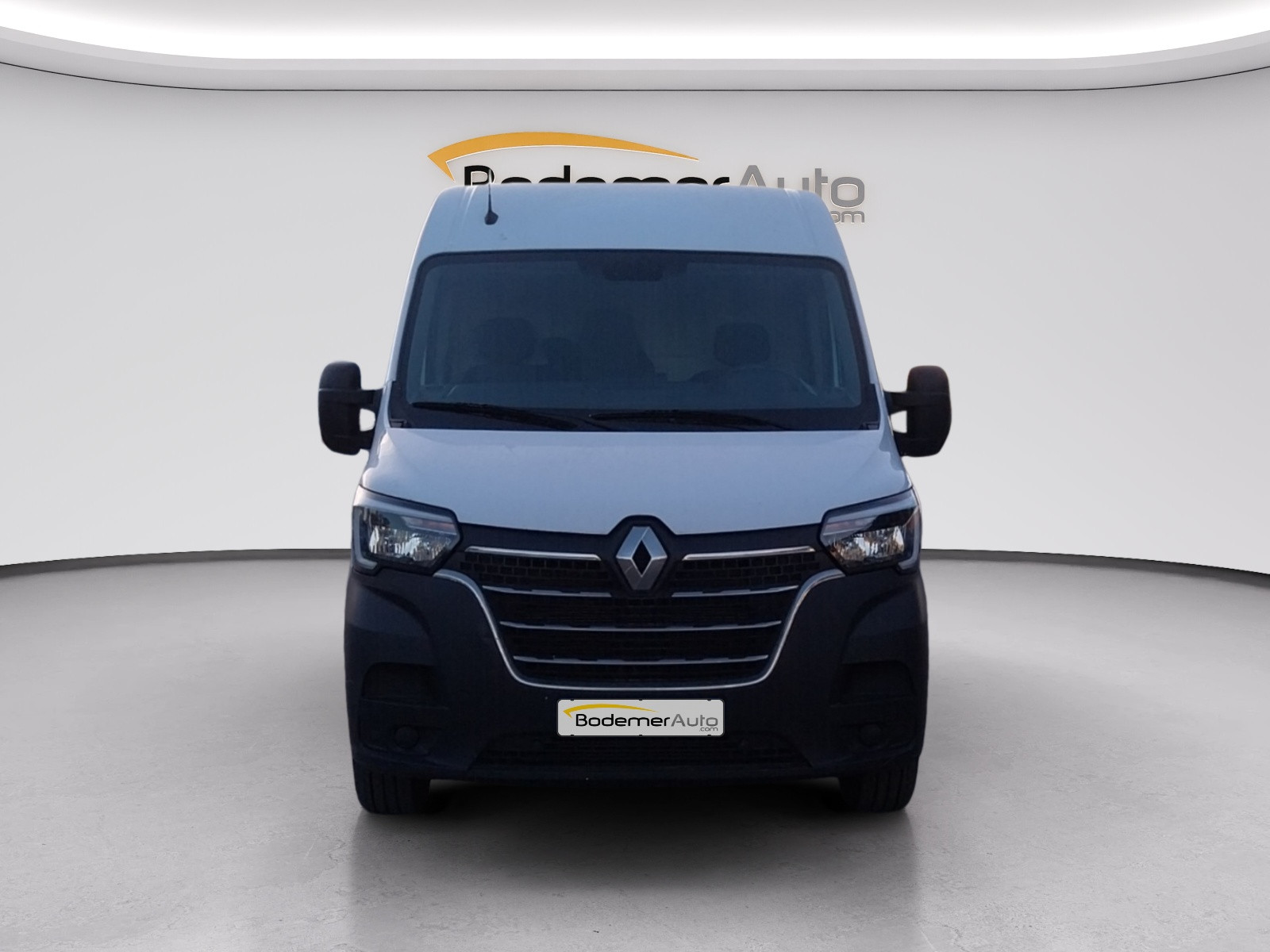 Vente en ligne Renault Master Fourgon MASTER FGN TRAC F3300 L2H2 BLUE DCI 150 au prix de 23 490 €