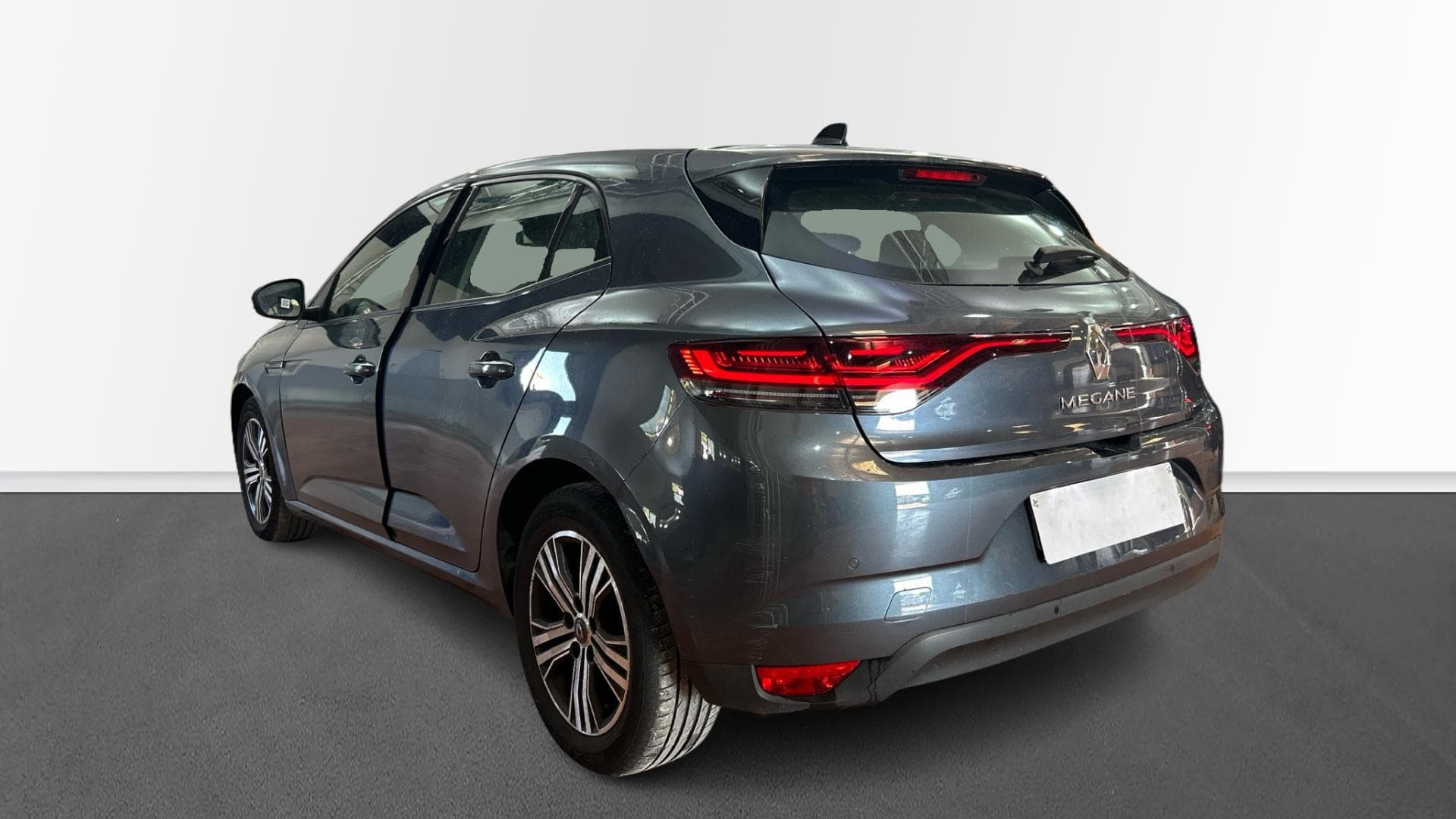 Vente en ligne Renault Megane 4  Blue dCi 115 EDC au prix de 18 490 €
