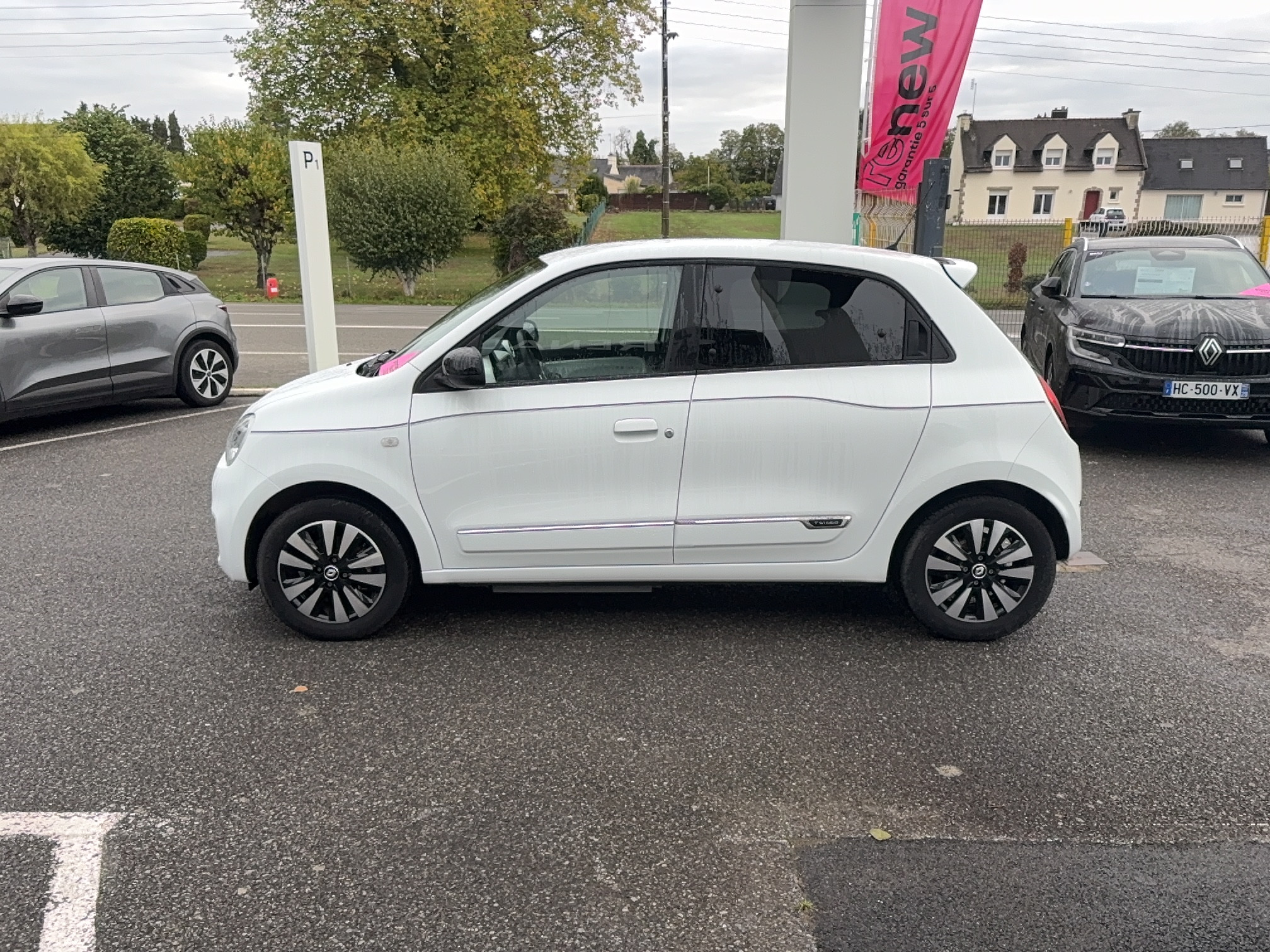 Vente en ligne Renault Twingo Electrique Twingo III E-Tech au prix de 12 890 €