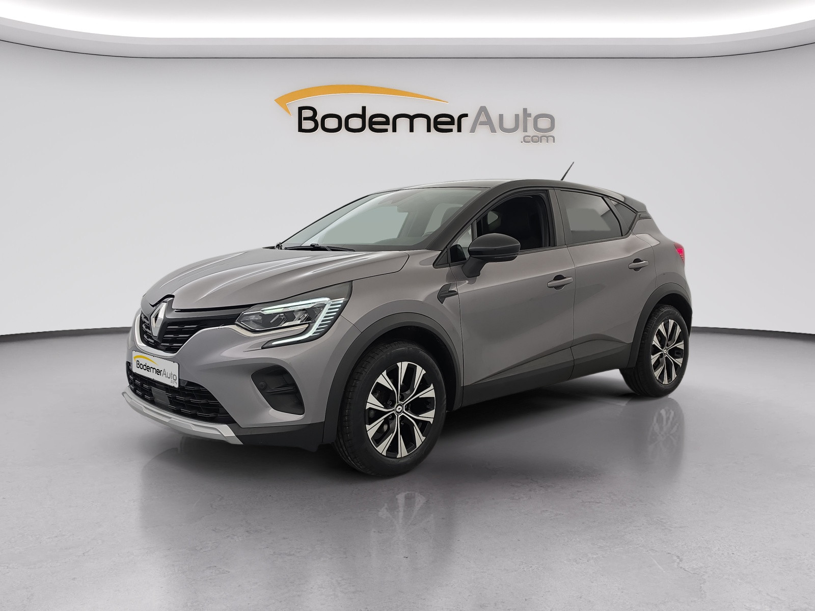 Renault Captur  TCe 100 GPL occasion de 2023 en vente à Concarneau