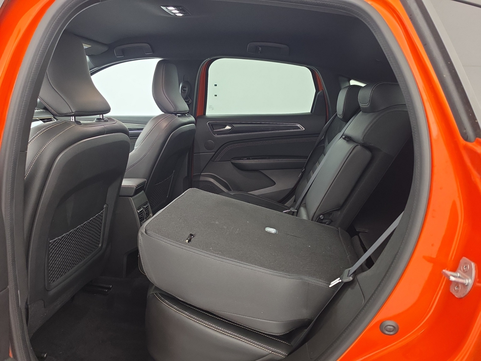 Vente en ligne Renault Arkana  E-Tech hybride 145 - 22 au prix de 22 990 €