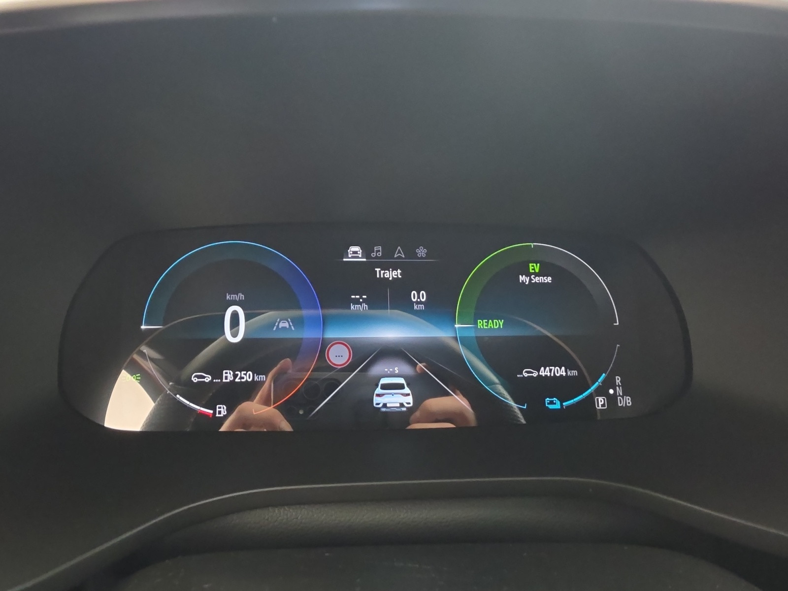 Vente en ligne Renault Arkana  E-Tech hybride 145 - 22 au prix de 22 990 €