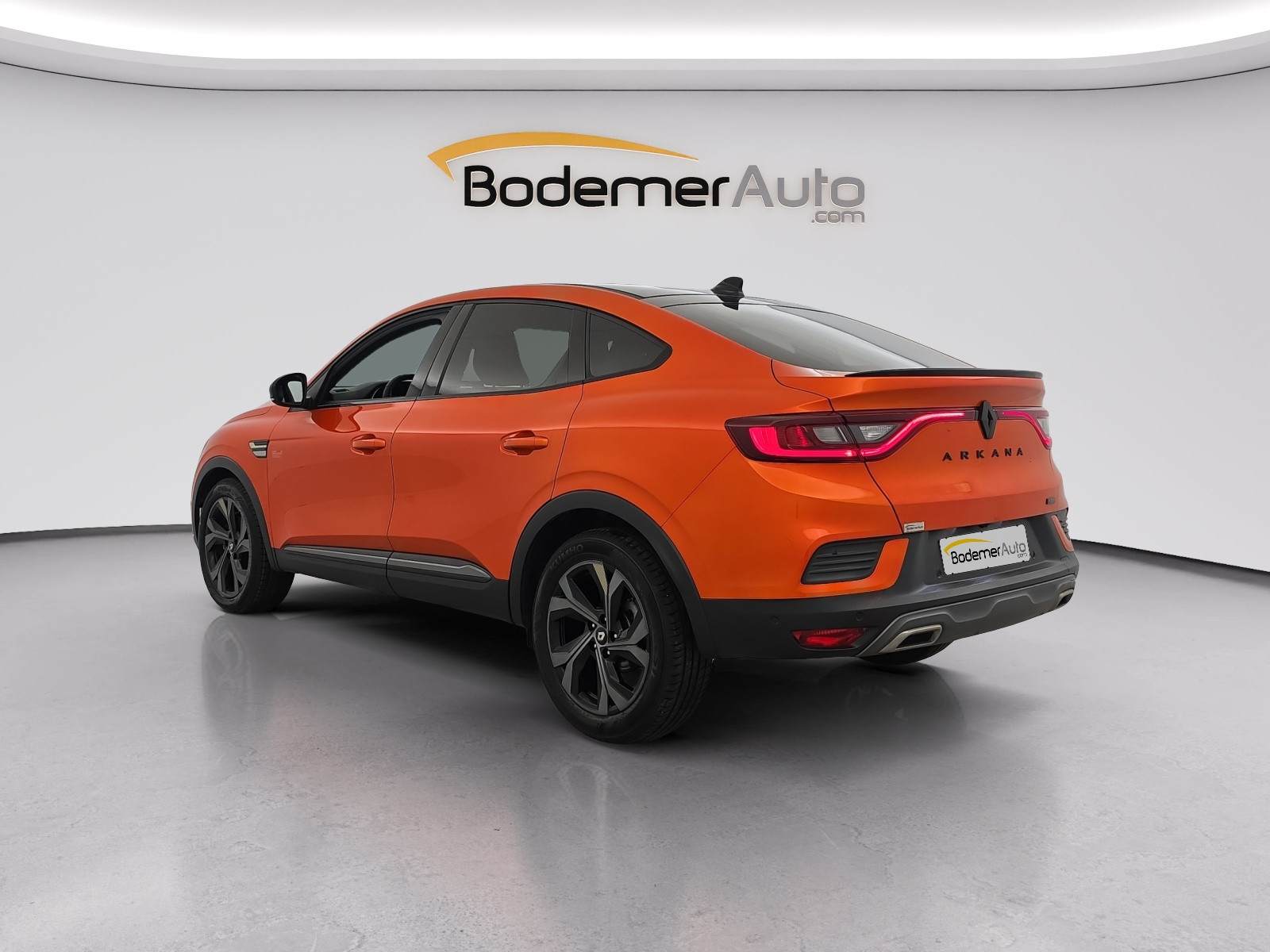 Vente en ligne Renault Arkana  E-Tech hybride 145 - 22 au prix de 22 990 €