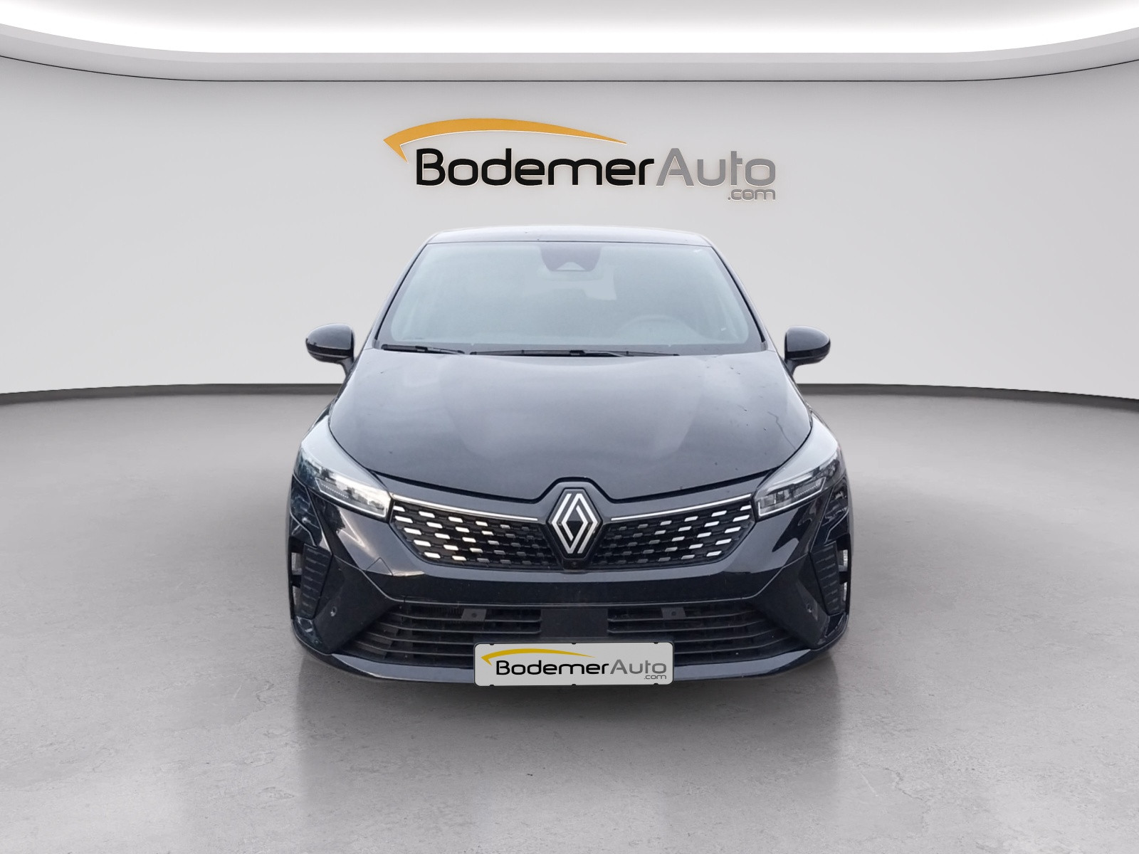 Vente en ligne Renault Clio 5 Clio E-Tech full hybrid 145 au prix de 18 900 €