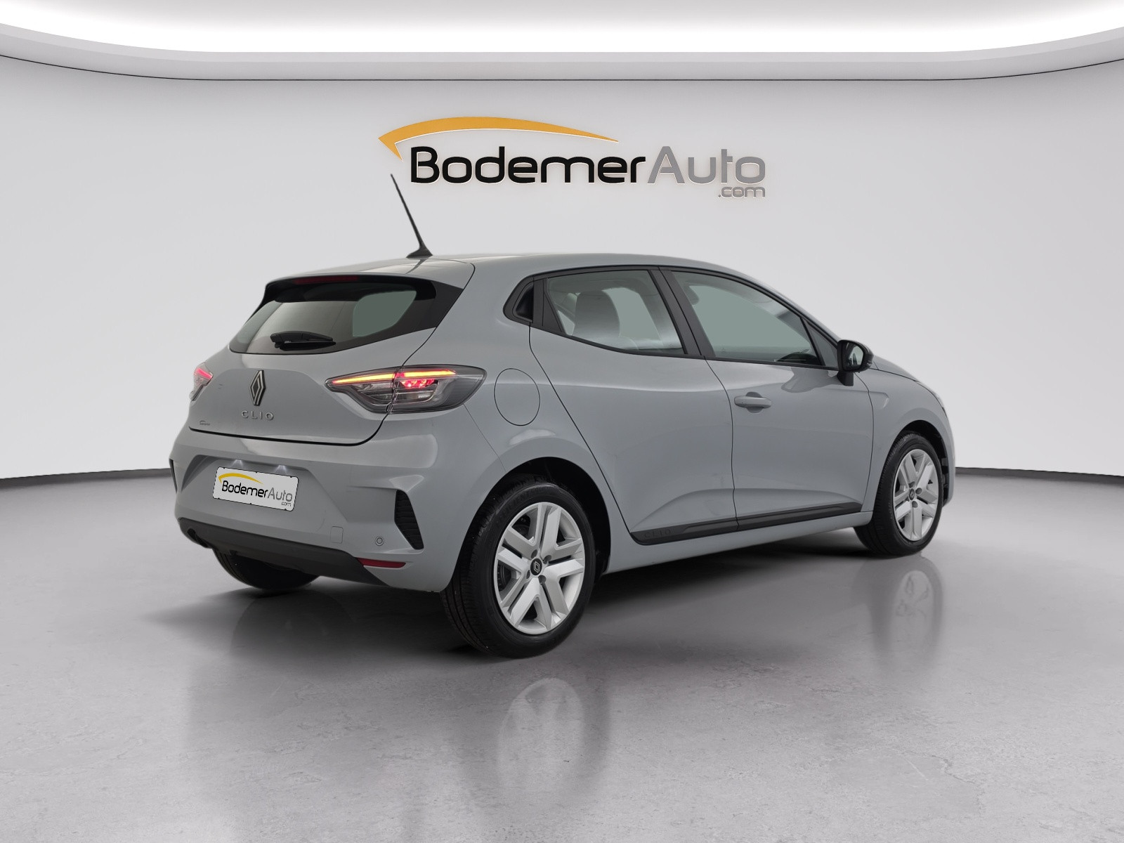 Vente en ligne Renault Clio 5 Clio Blue dCi 100 ch GSR2 au prix de 17 490 €