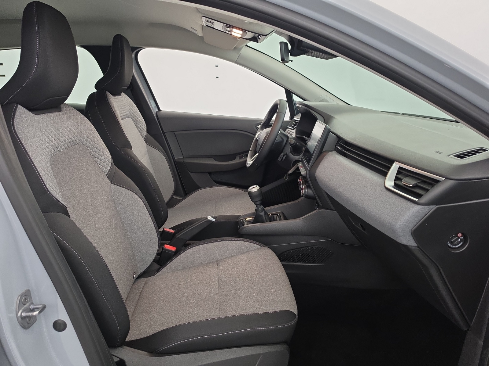 Vente en ligne Renault Clio 5 Clio Blue dCi 100 ch GSR2 au prix de 17 490 €