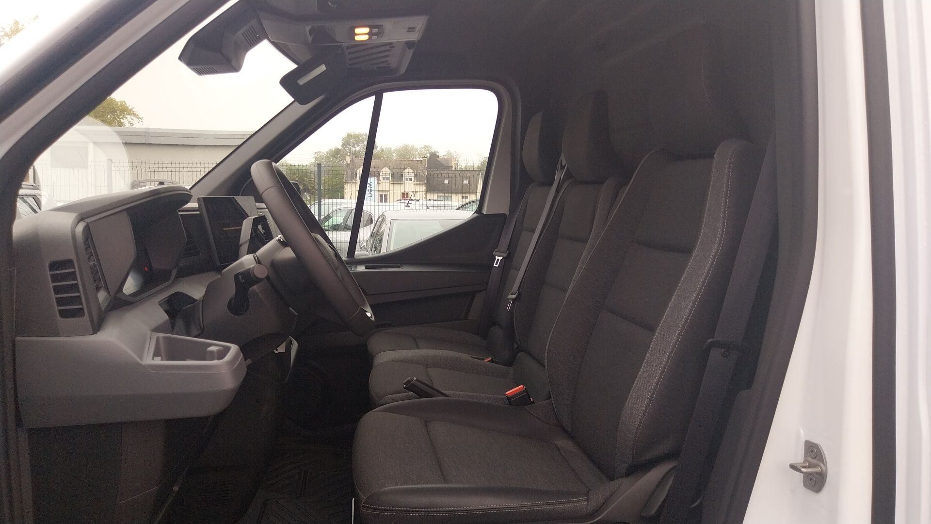Vente en ligne Renault Master E-Tech MASTER ELECTRIQUE FG GRANDE AUTONOMIE L2H2 3T5 au prix de 71 520 €