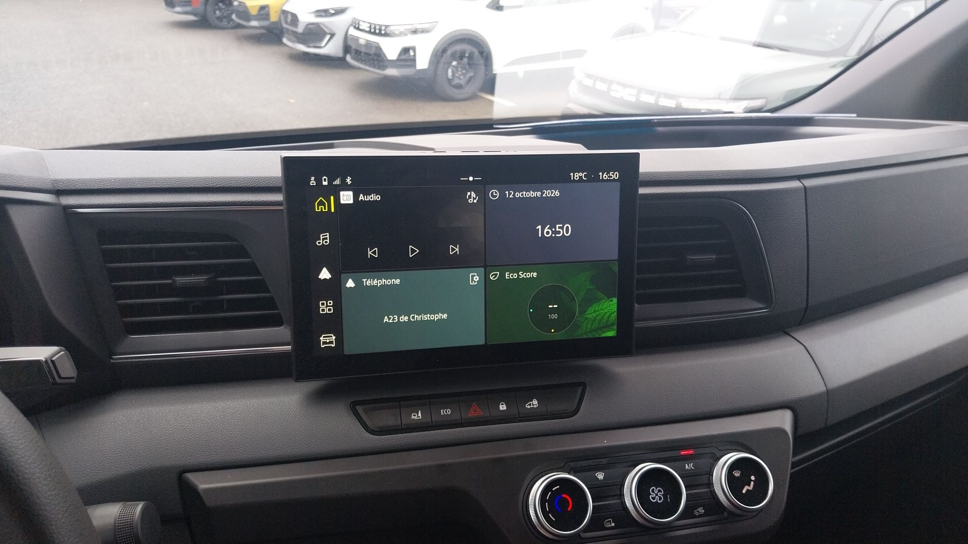 Vente en ligne Renault Master E-Tech MASTER ELECTRIQUE FG GRANDE AUTONOMIE L2H2 3T5 au prix de 71 520 €