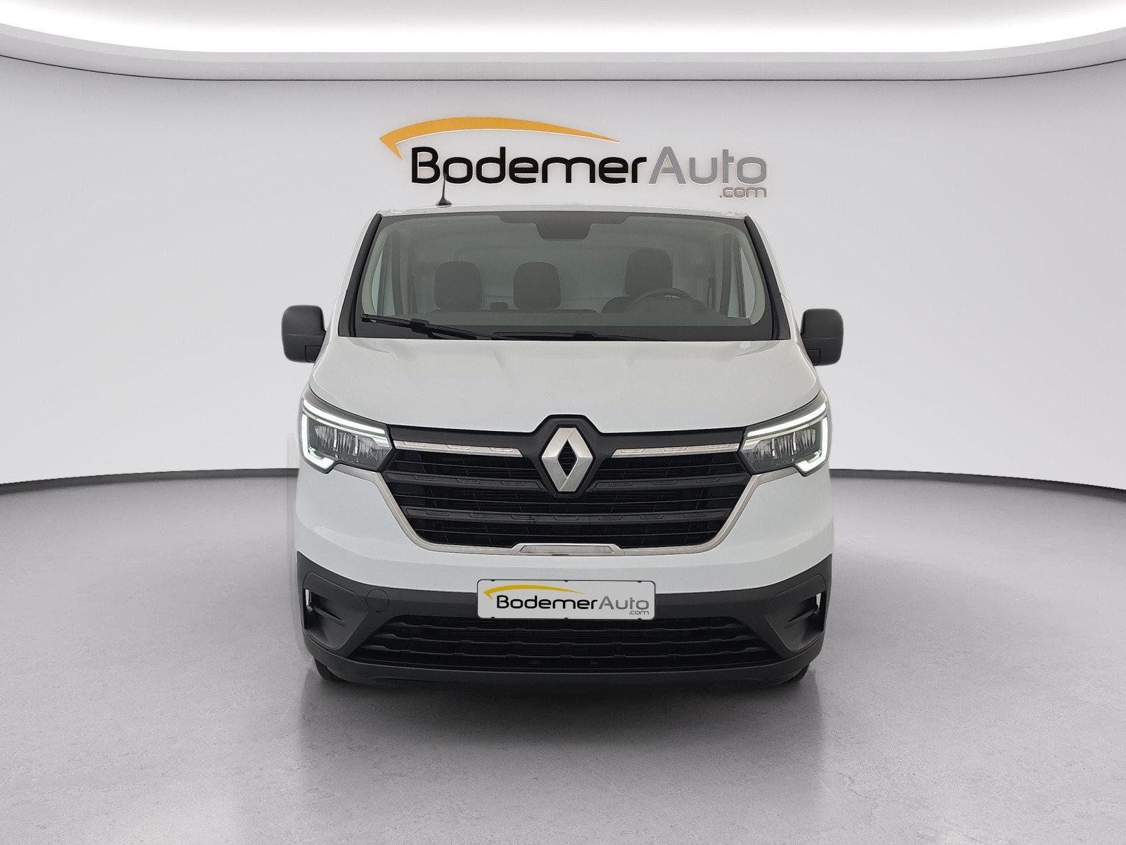 Vente en ligne Renault Trafic 3 Fourgon TRAFIC FGN L1H1 3000 KG BLUE DCI 130 au prix de 22 990 €
