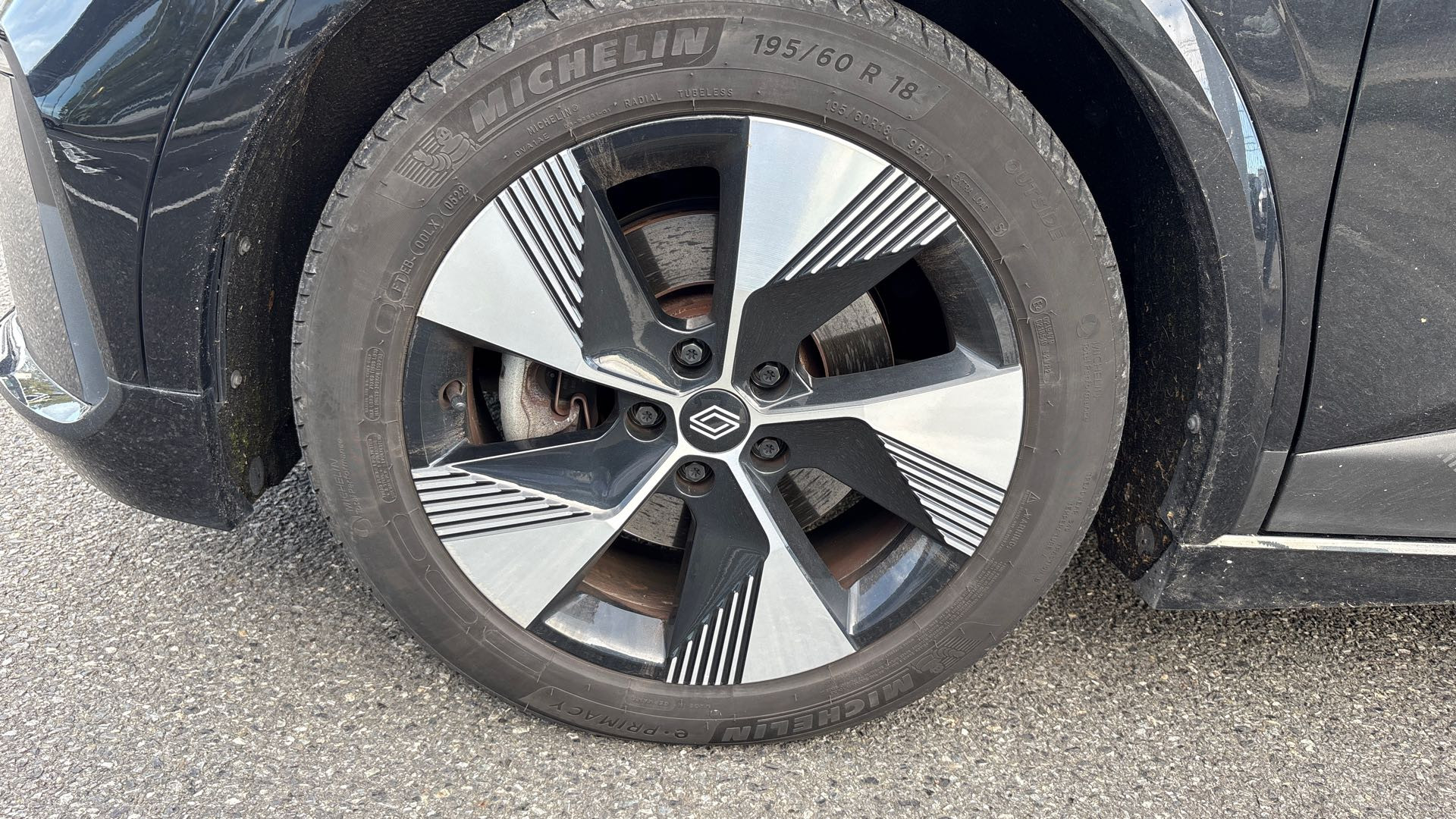 Vente en ligne Renault Megane E-Tech  EV60 220 ch super charge au prix de 23 890 €