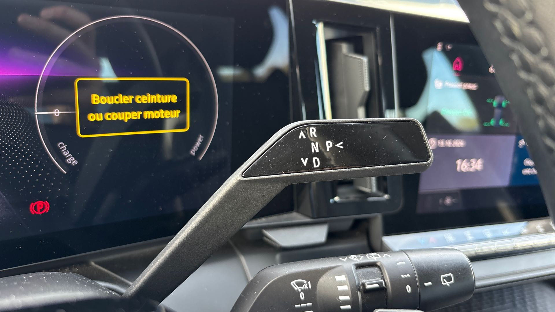 Vente en ligne Renault Megane E-Tech  EV60 220 ch super charge au prix de 23 890 €