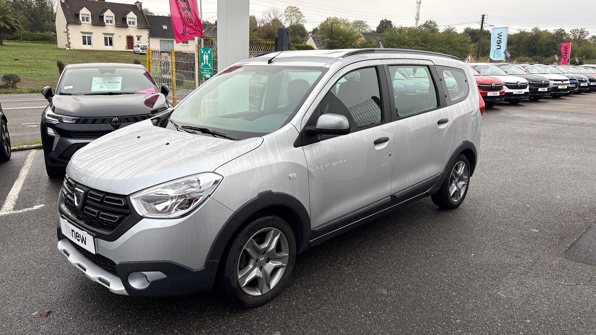 Dacia Lodgy  TCe 115 7 places occasion de 2018 en vente à Concarneau
