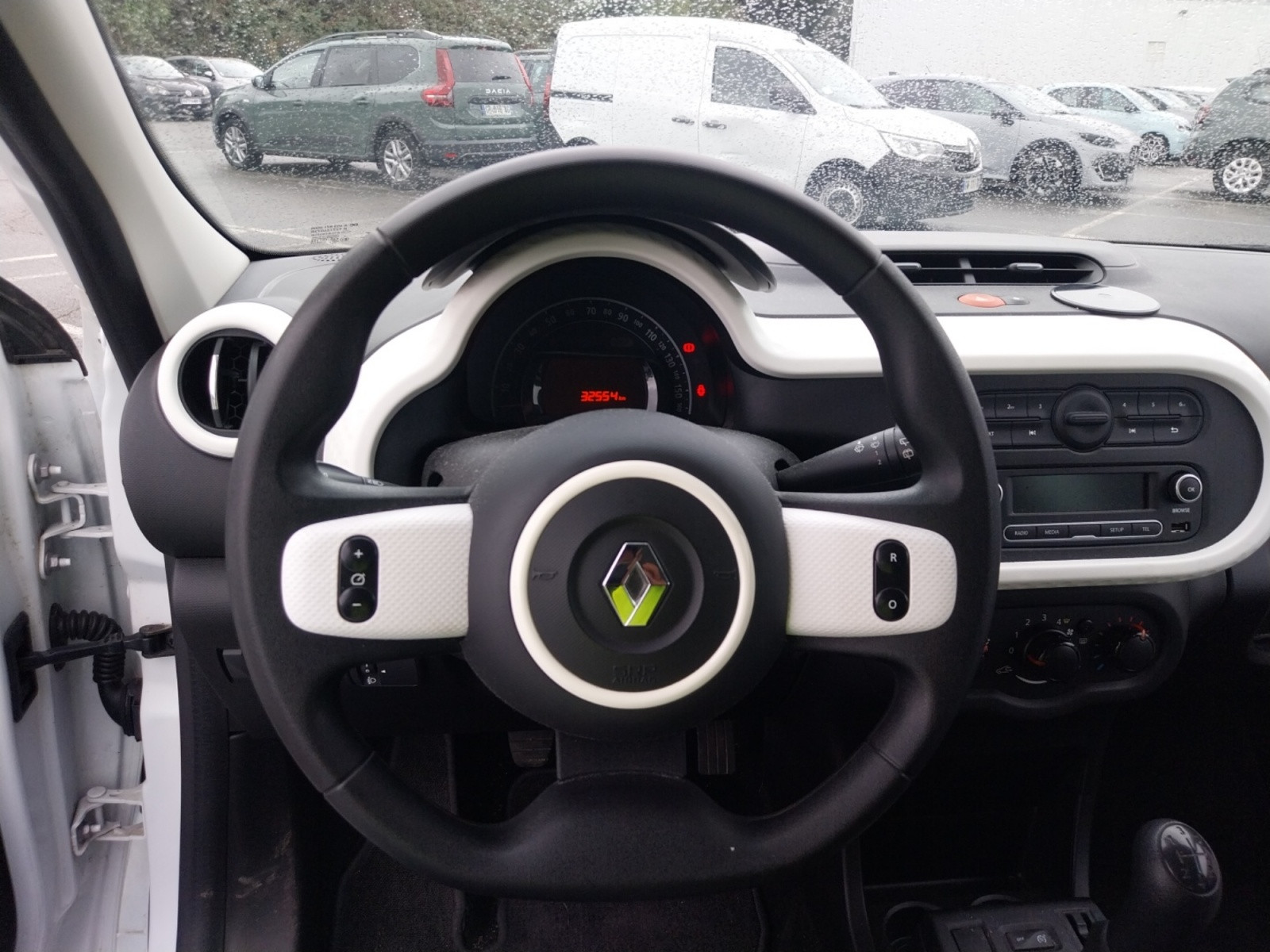 Vente en ligne Renault Twingo 3  1.0 SCe 70 E6 au prix de 7 990 €