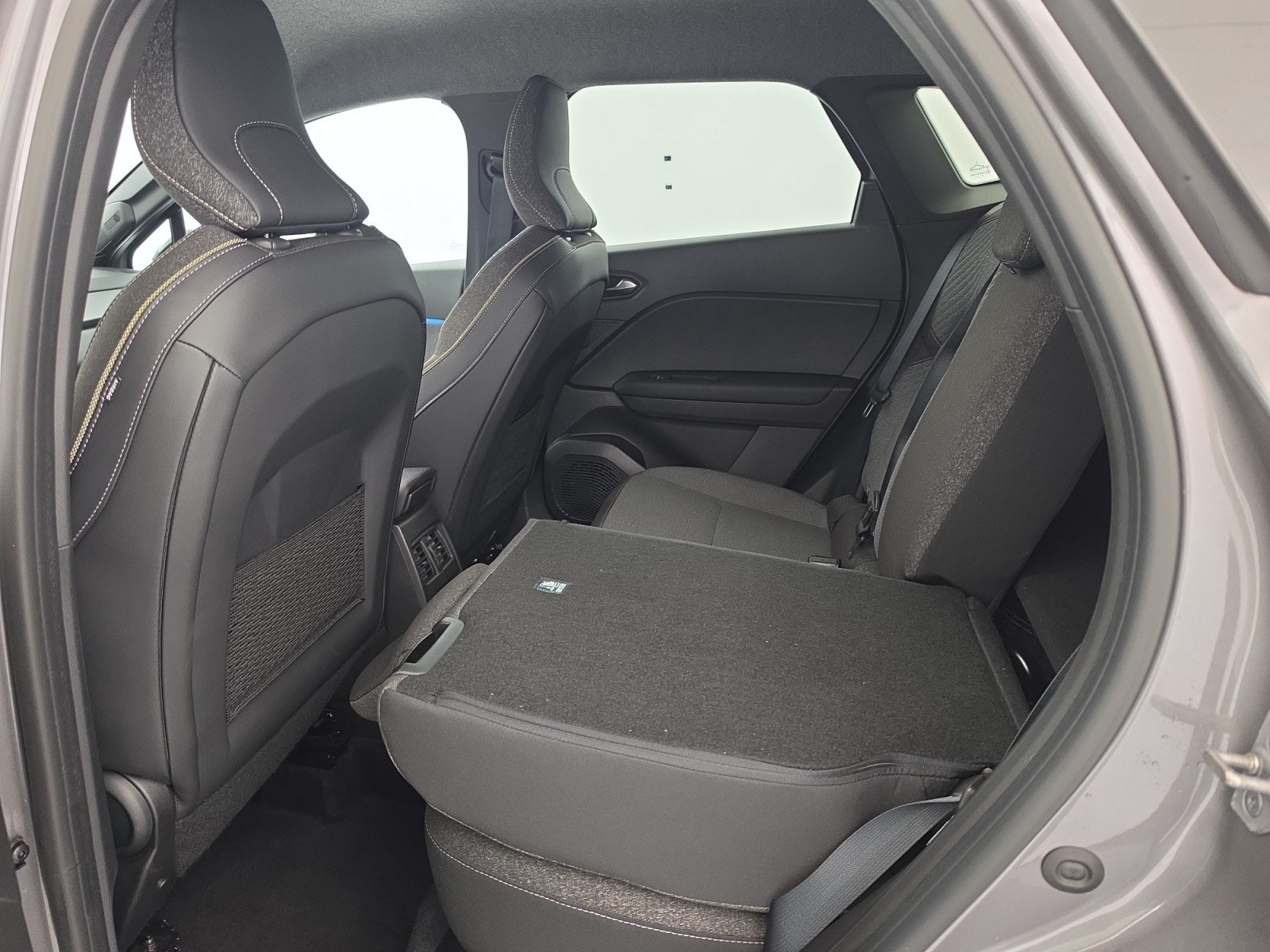 Vente en ligne Renault Symbioz  E-Tech full hybrid 145 au prix de 24 790 €